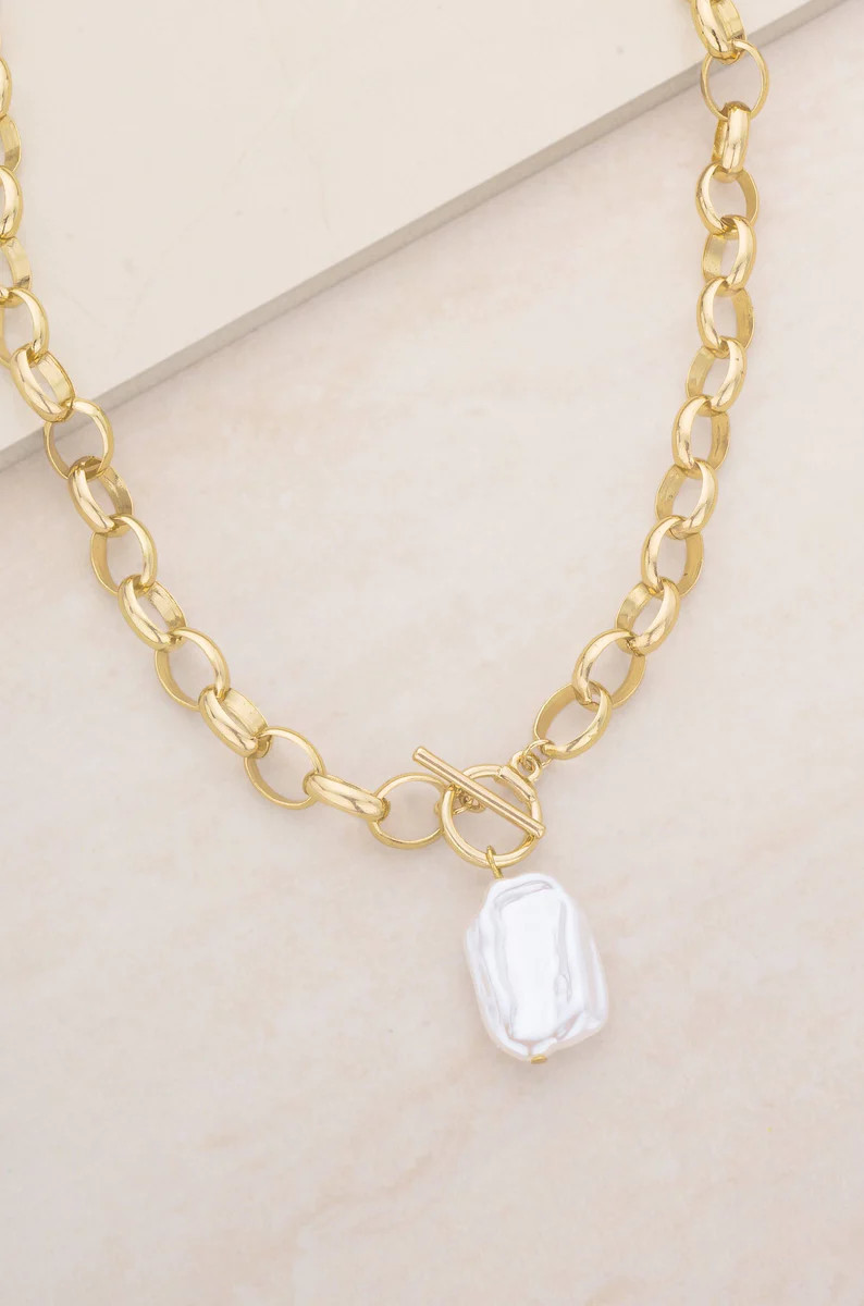 Edge of Water Pearl Pendant & 18kt Gold Plated Necklace | Ettika