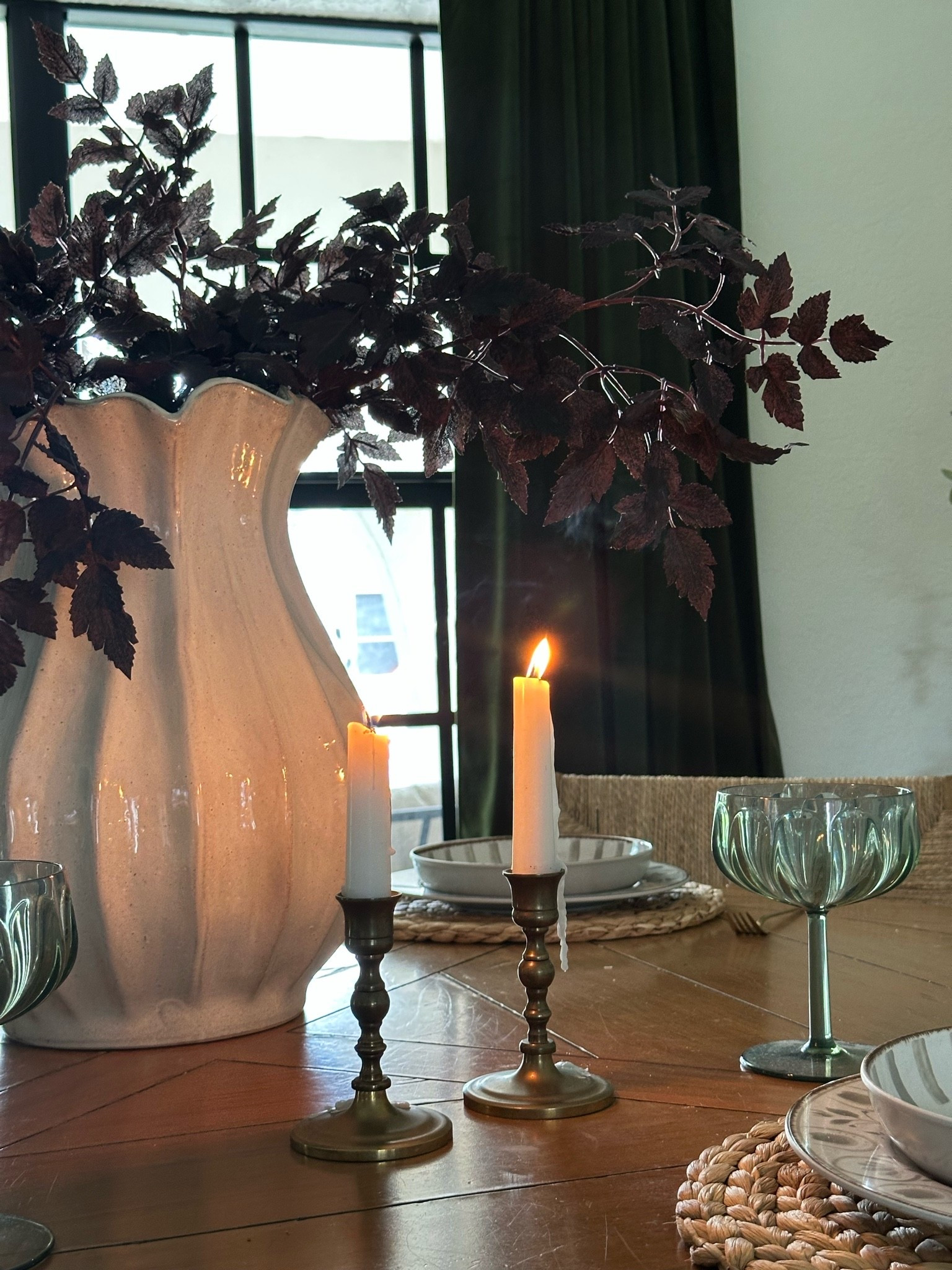 Fall stems in this gorgeous vase from Magnolia. The perfect dark burgundy color for Fall. 

Fall dining room table
Target 
Magnolia
McGee 
Moody 
Vintage 
Green 
Fall tablescape
Fall table
Thanksgiving 
Holidays 
Candles
Cozy 
Cottage 
Walmart 
Coupe glasses
Glassware
Glasses 
Pottery barn 
Dining room 
Breakfast nook Round
Kitchen table 
Home decor

#LTKHome #LTKSaleAlert #LTKSeasonal