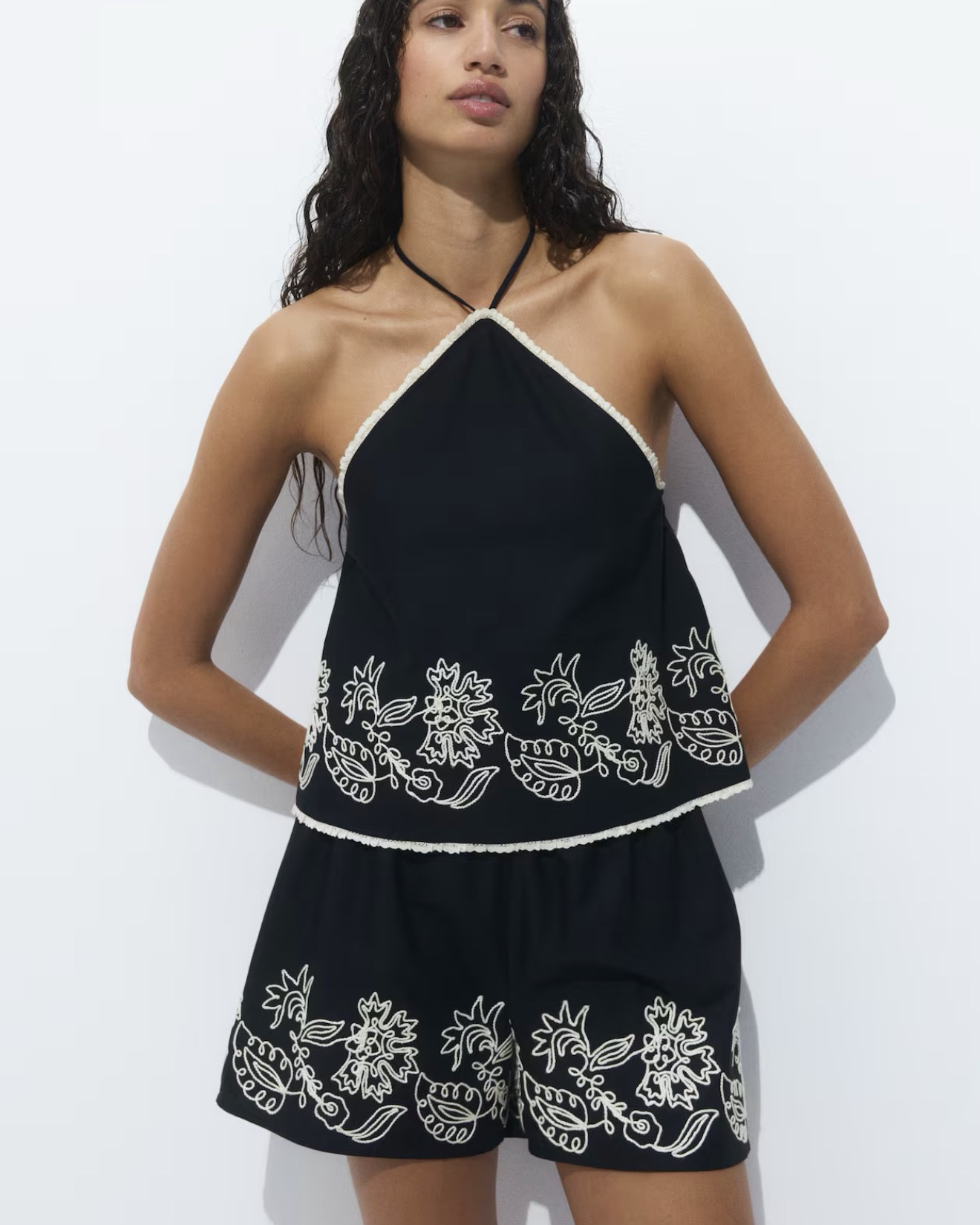 Just went through the new arrivals @hm to pick some cute spring break and Feb break looks for you! 

#LTKMidsize #LTKTravel #LTKOver40