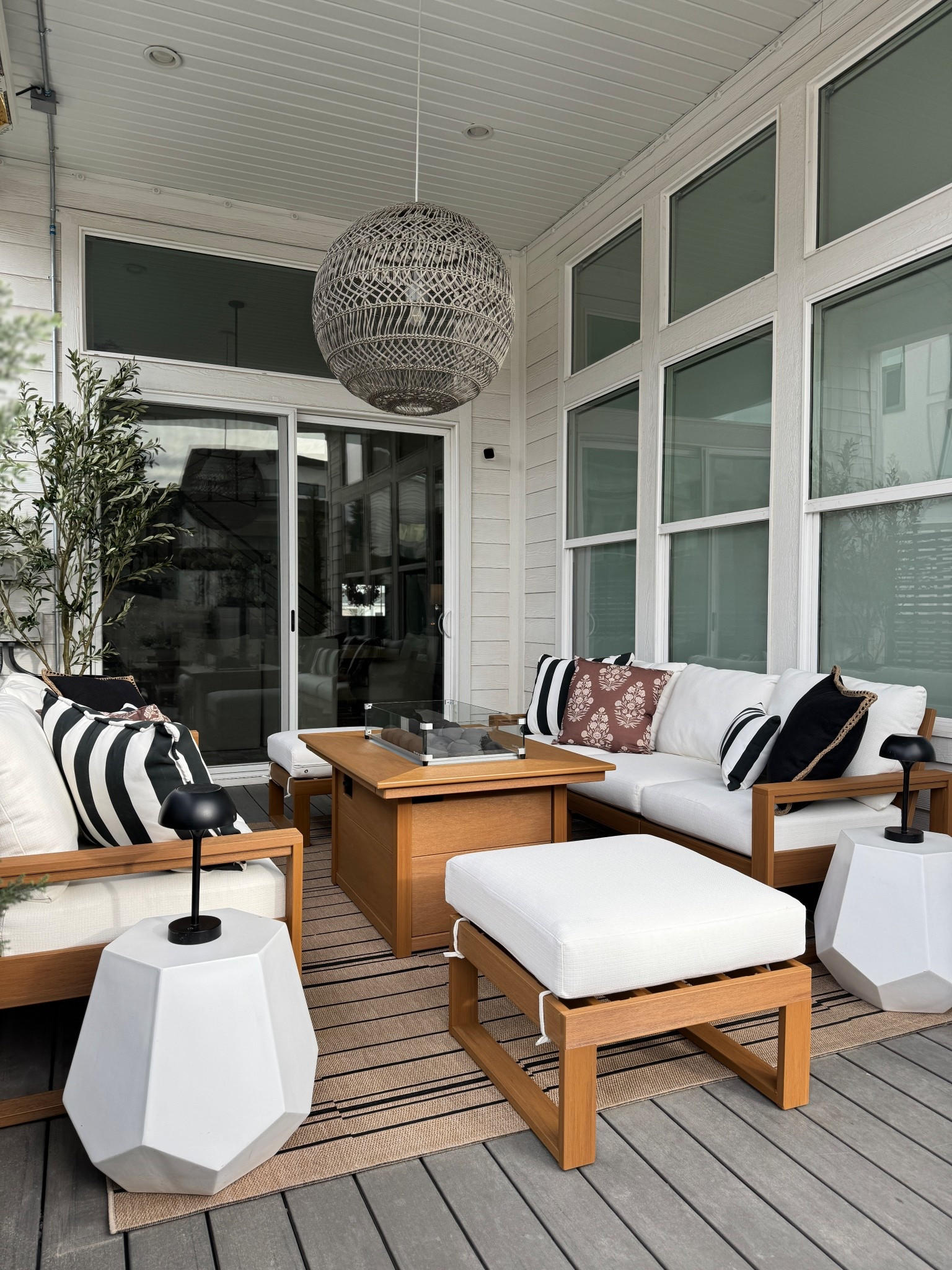 Outdoor backyard deck design 

#LTKSeasonal #LTKHome