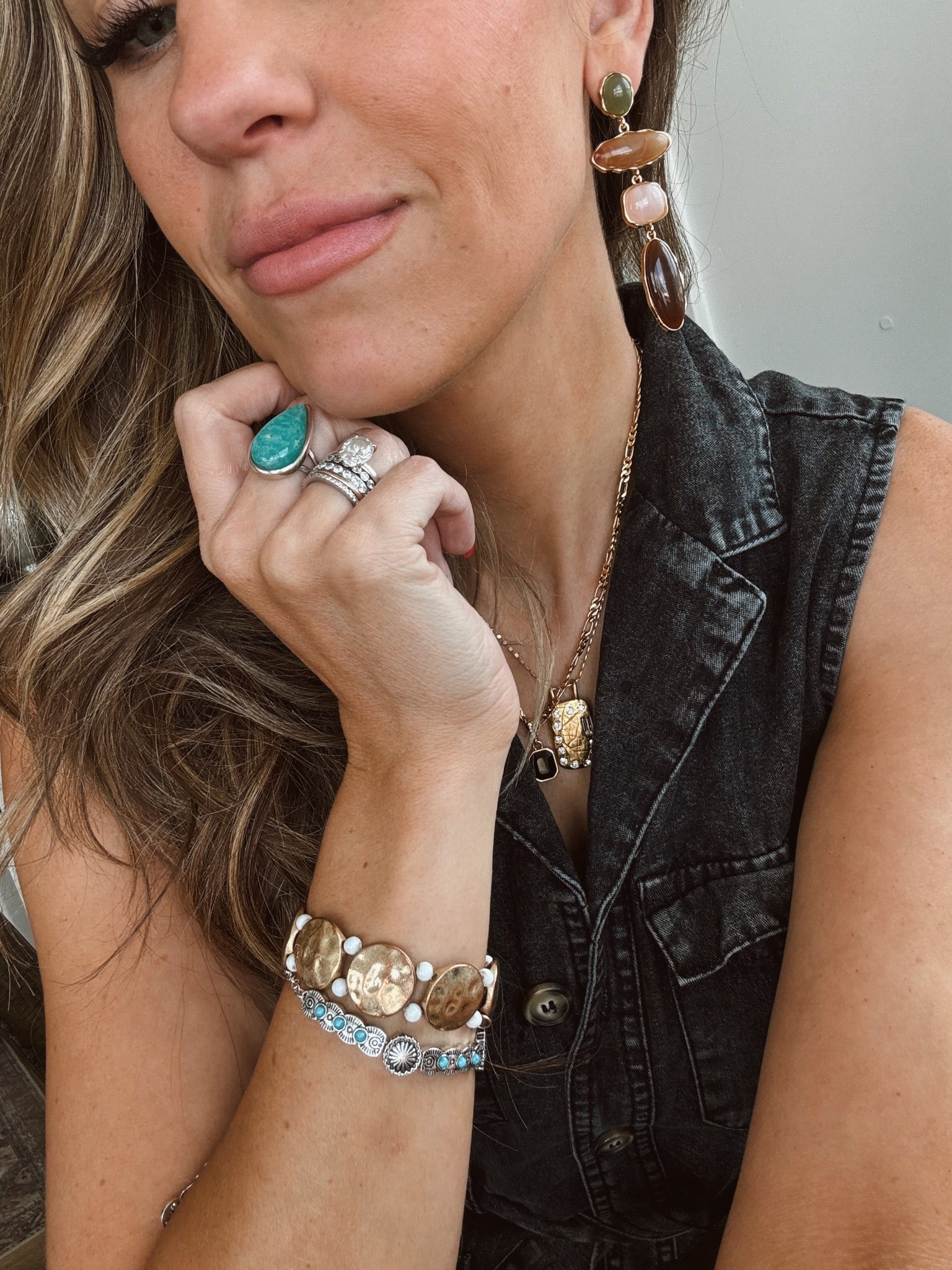 I love mixing metals & high/low end jewelry!! Linked some of my faves!