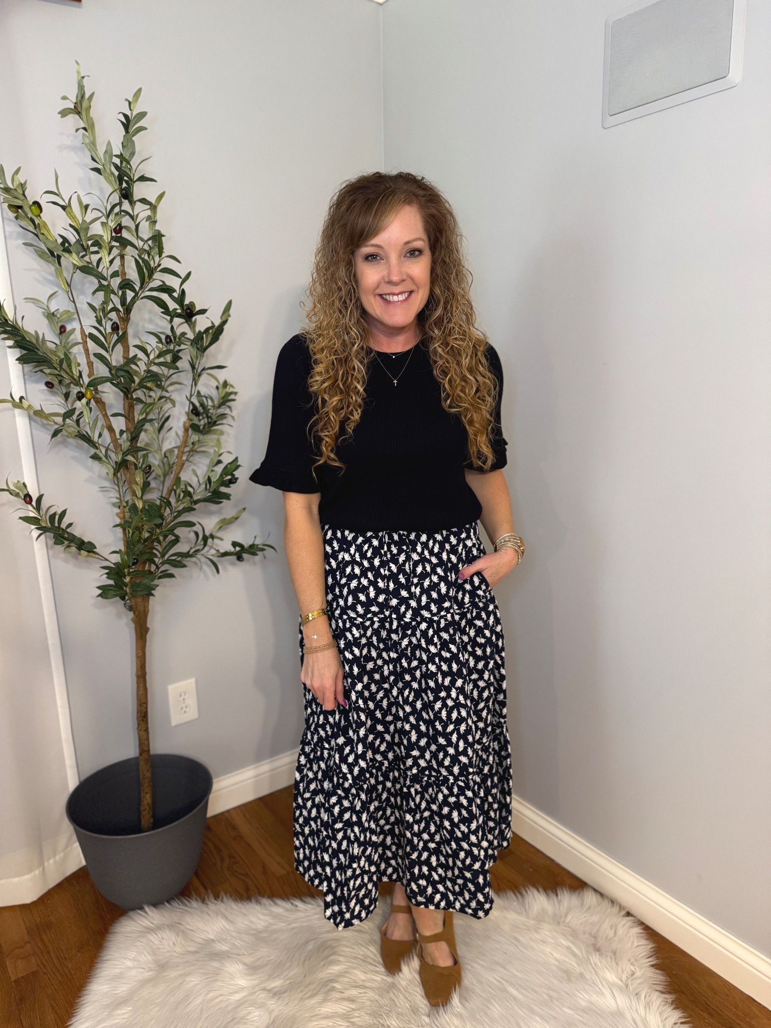 Walmart✨ church outfit / spring outfit 

Top- sized up to medium 
Skirt- size small
Cardigan- last year old navy. Linking similar 
Shoes- last year Maurices, linking similar 

@walmartstyle #walmartpartner #walmartstyle #over40 #over40style 

#LTKOver40 #LTKootd #LTKWedding