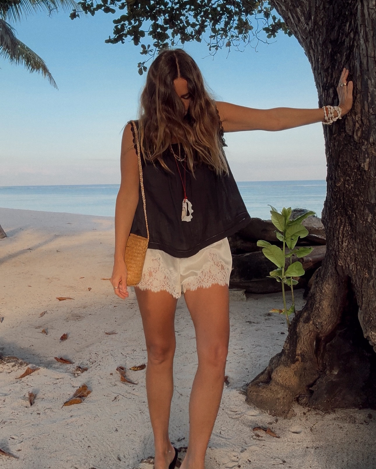 Shorts & a nice top 🌴



@netaporter
Ad