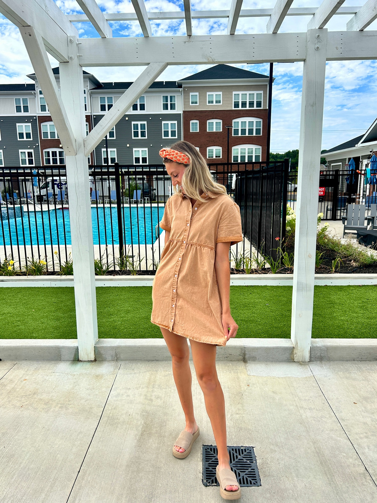 teacher outfit / Jean dress / Amazon dress

Dress fits so nicely, not too oversized!

I love adding accessories like headbands, earrings, or necklaces to my more simple outfits!

#LTKStyleTip #LTKBacktoSchool #LTKWorkwear