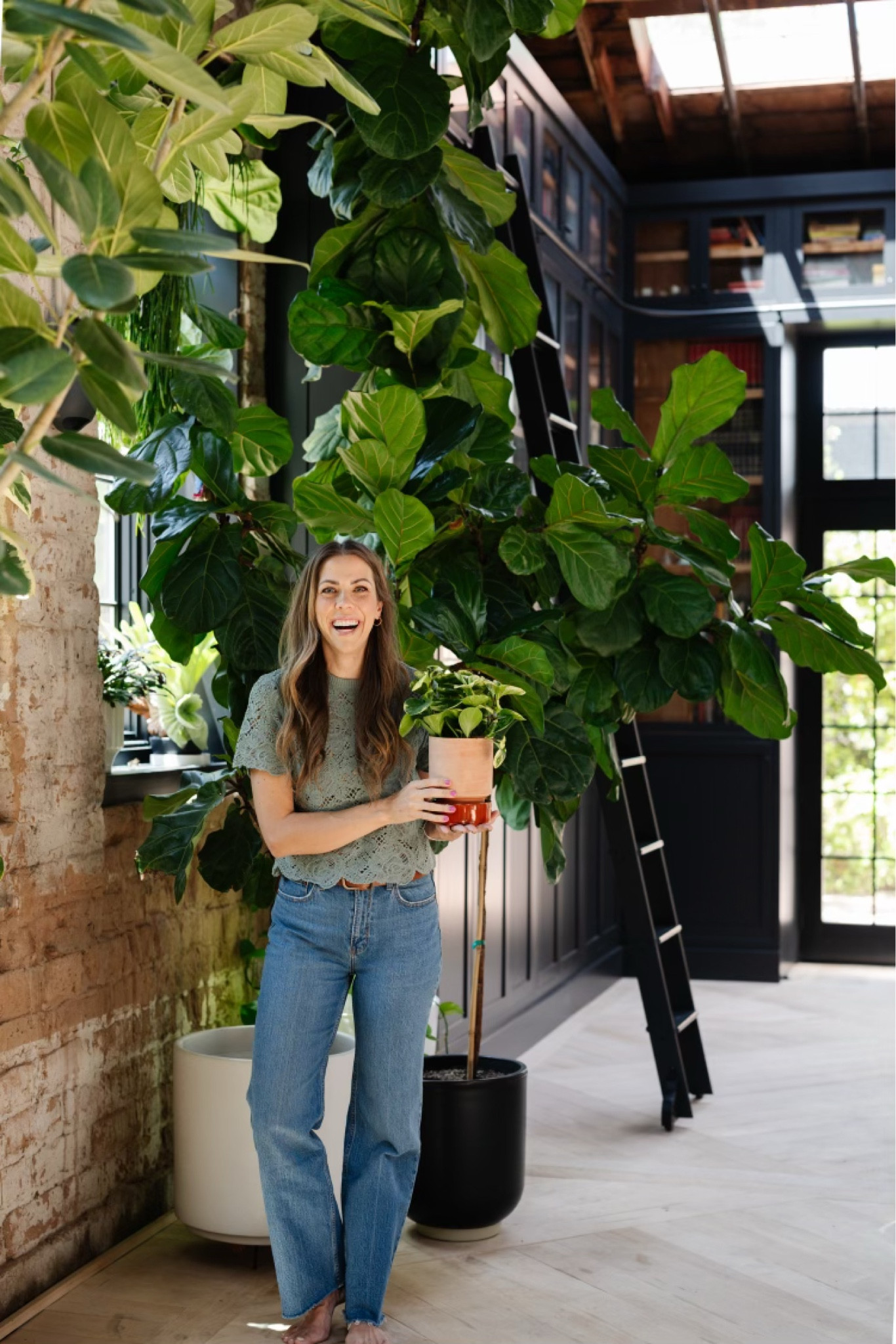 Planter of the Week: This small terracotta planter with the glazed base is stunning! The dual color, the texture, the shape - it’s so good 👏🏻. I included it in my Mother’s Day Gift Guide because it is definitely gift worthy. 

Plant is a Marble Peperomia.

#LTKstyletip #LTKSeasonal #LTKhome