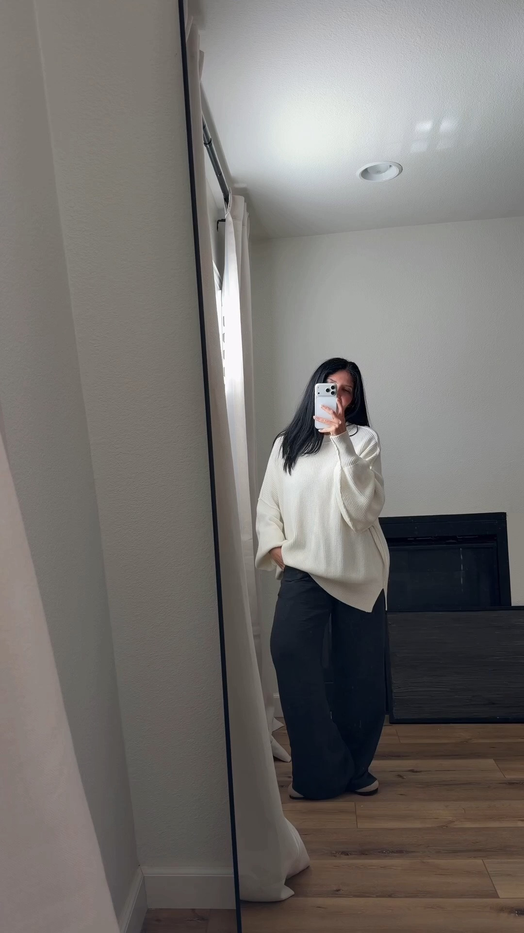simple chic cozy fall + winter outfit 

large in the aerie sweater. it’s def oversized. ill def get a medium nect time  🤍

Love these pants. Wearing a medium. Very impressed with the quantity. I need them in every color
