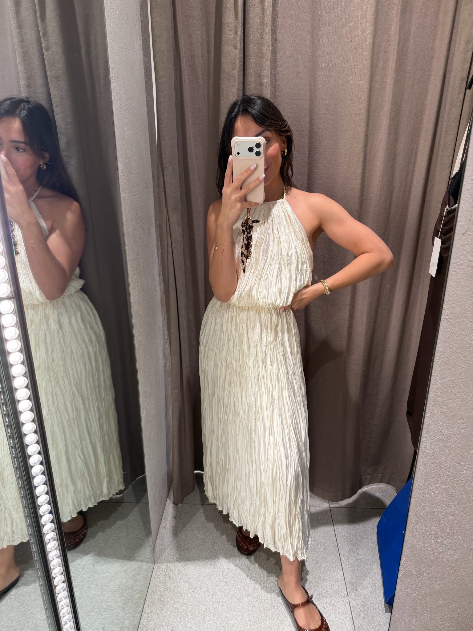 This dress is SO cute and the scrunch details make it so perfect for summer!!

#LTKPetite