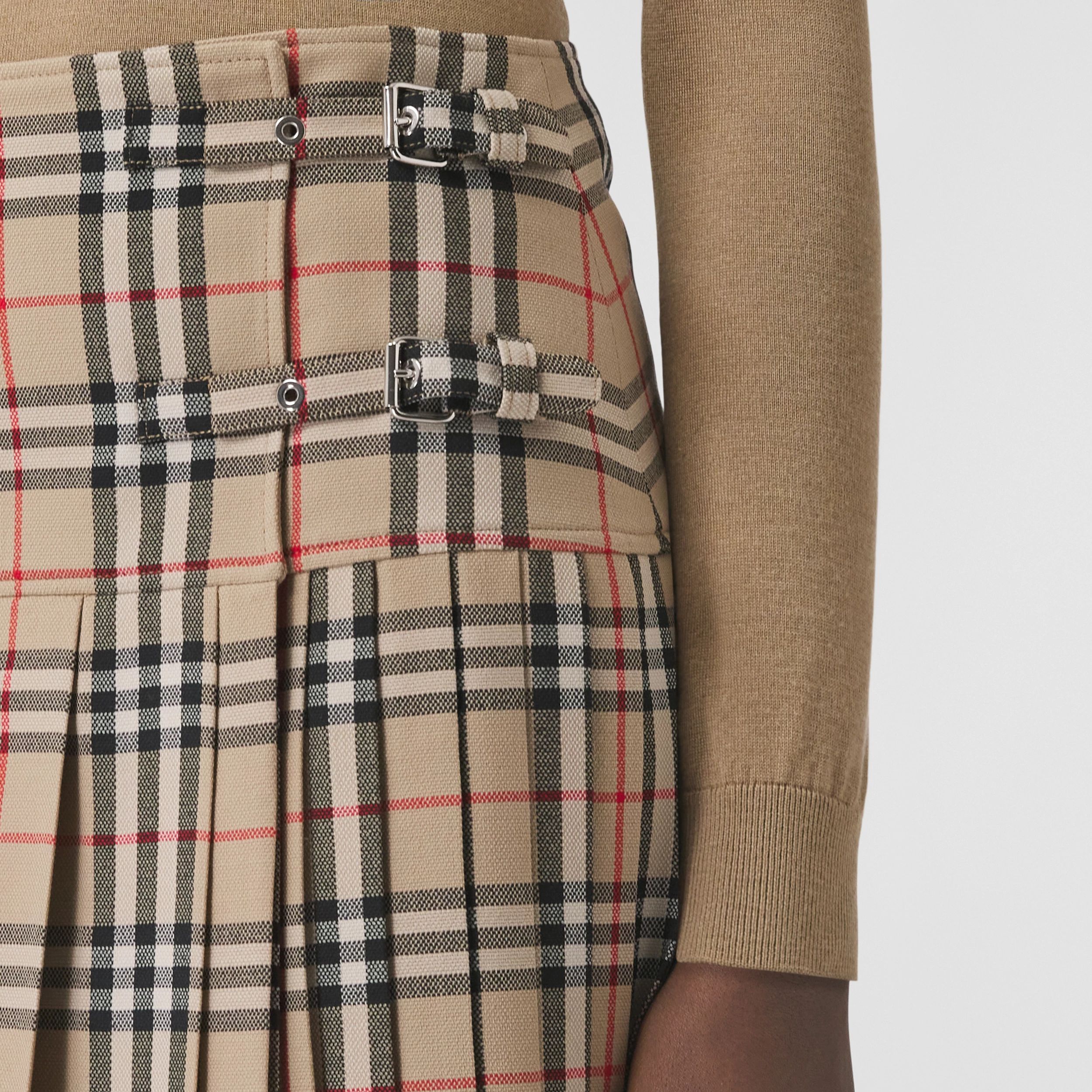 Vintage Check Wool Kilt in Archive Beige - Women | Burberry® Official | Burberry (US)