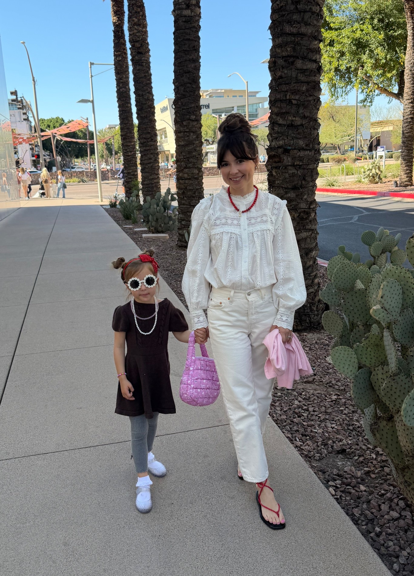 Today’s outfit for a day outfit shopping for furniture and Super Bowl watching 

Top s-m
Jeans 25


#LTKPetite #LTKootd