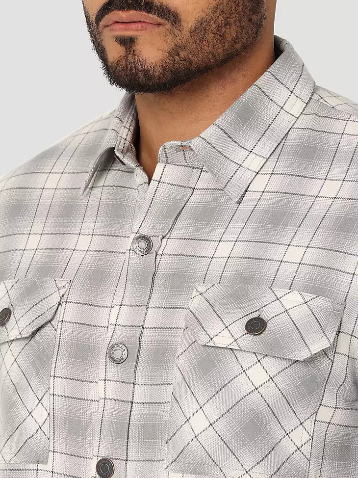 Men's Wrangler® Heavyweight Plaid Sherpa Lined Shirt Jacket in Vaporous Gray | Wrangler