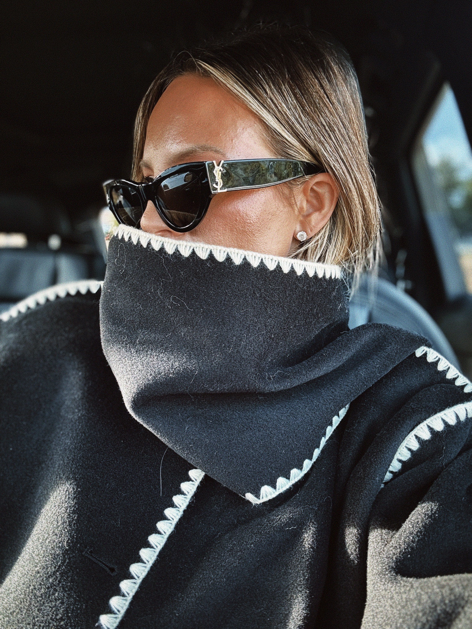 The jacket I’m actually wearing is from a website that no longer carries it, but found another great toteme look-alike on Amazon!

#LTKstyletip #LTKover40 #LTKSeasonal