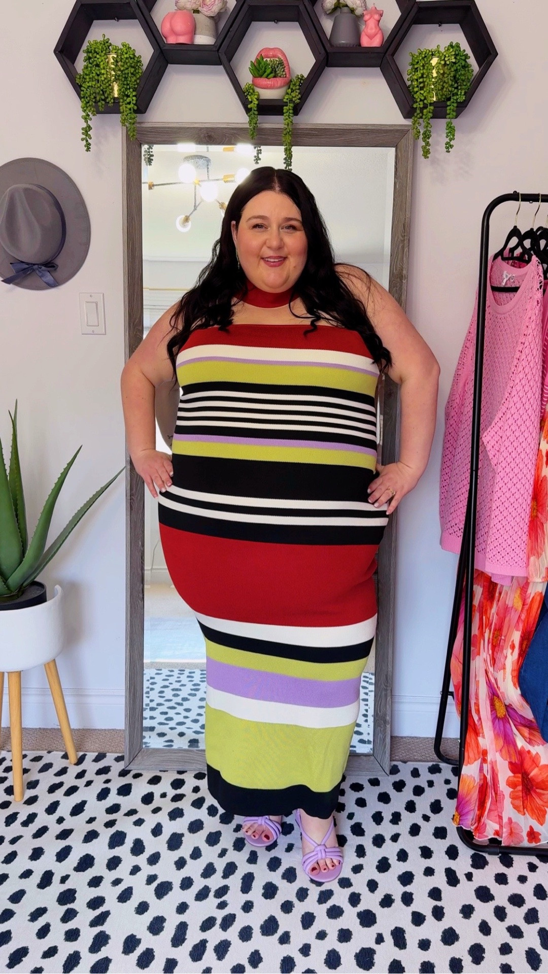 Plus size bodycon from Eloquii. I am in the size 22/24.

#LTKdresses #LTKplussize #LTKsummer