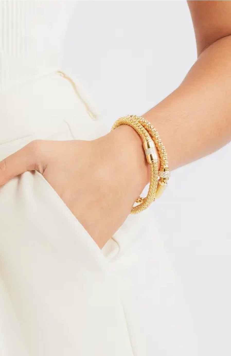 Gold bracelets 


#LTKGiftGuide #LTKFindsUnder100 #LTKHoliday