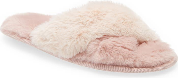 Snuggle Plush Faux Fur Slipper | Nordstrom | Nordstrom