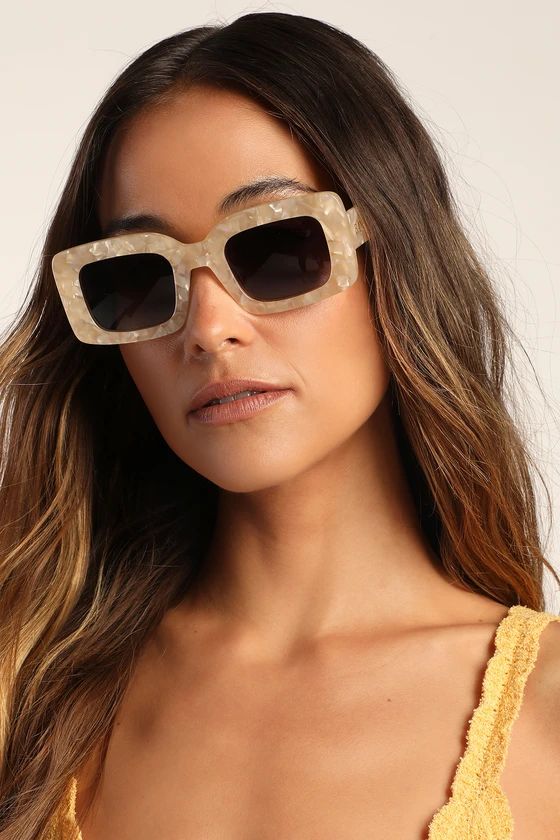 The Kendall Pearl Acetate Oversized Square Sunglasses | Lulus (US)