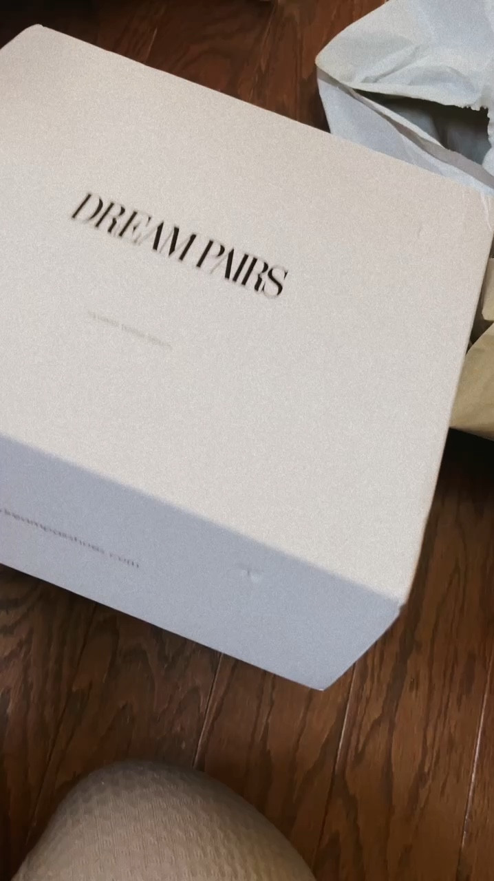 Amazon under $50 🍂🍁 The perfect Fall boots!!! So soft and warm. 

#LTKFindsUnder50 #LTKShoeCrush #LTKSeasonal