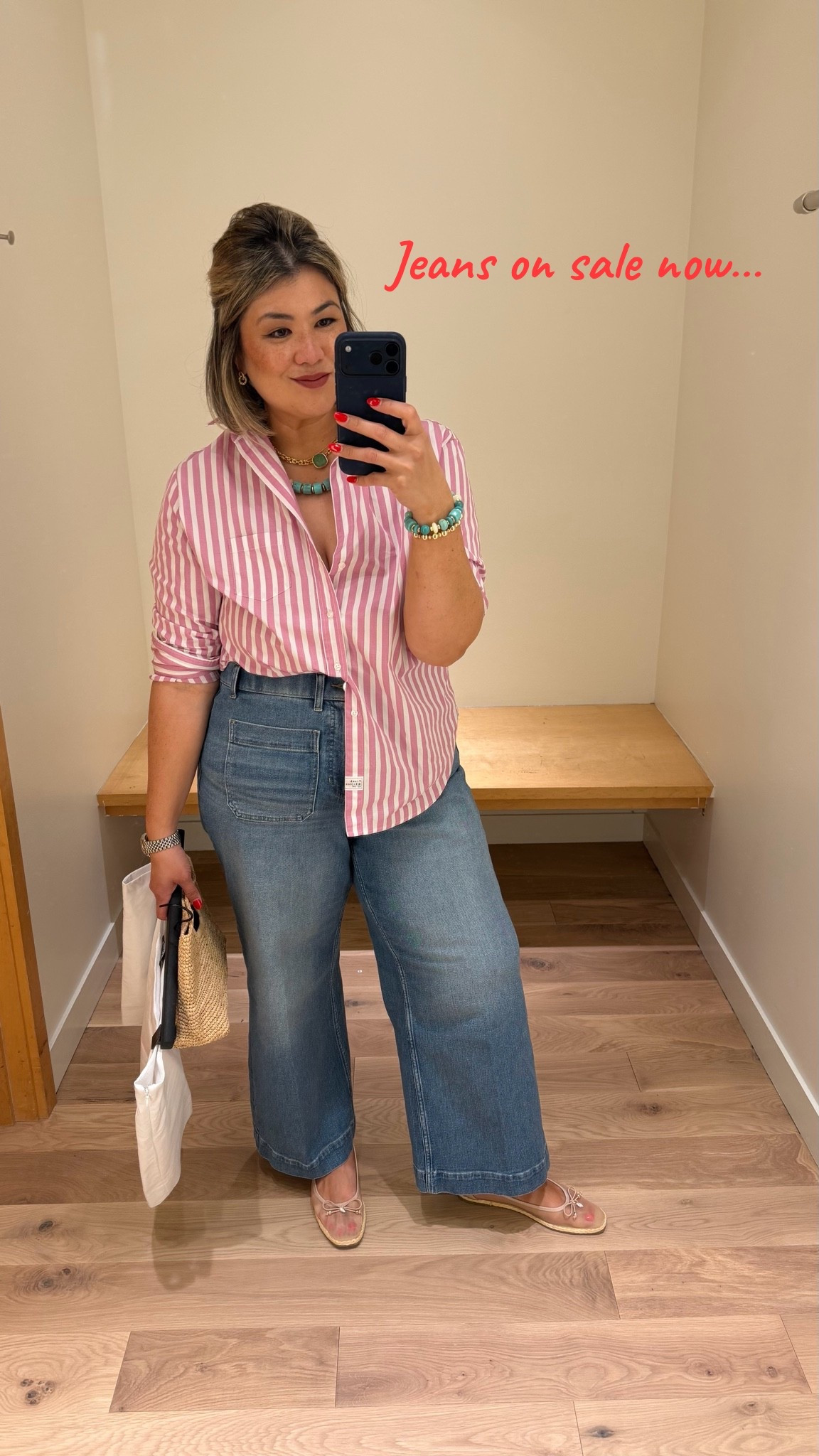 Unexpectedly fell in love with these jeans. I’m wearing an XL reg. inseam. Super stretchy yet still structured which offers support in the tummy without being uncomfortable.

#LTKootd #LTKSaleAlert #LTKMidsize