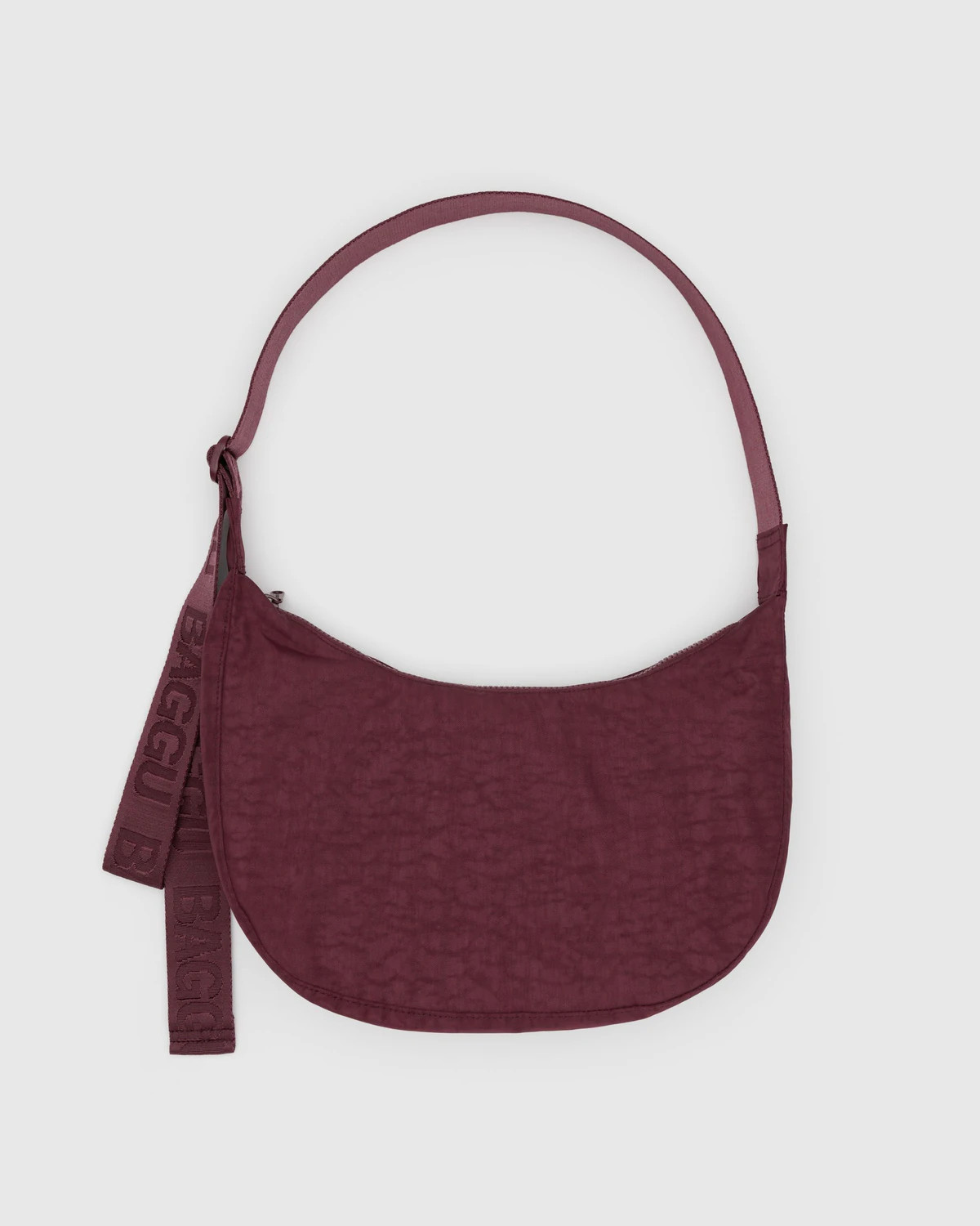 Medium Nylon Crescent Bag Mahogany - Baggu | BAGGU