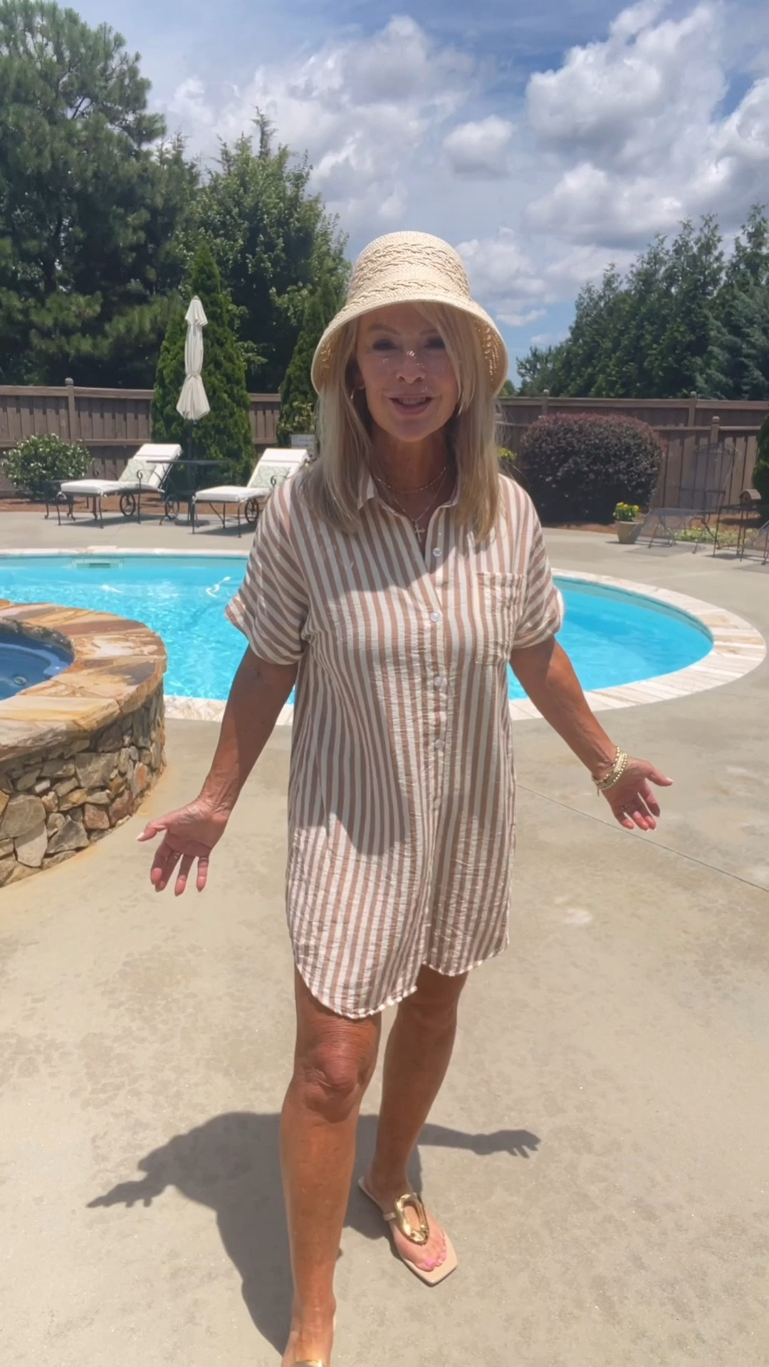 My favorite easy breezy coverup.

#LTKootd #LTKdayinmylife