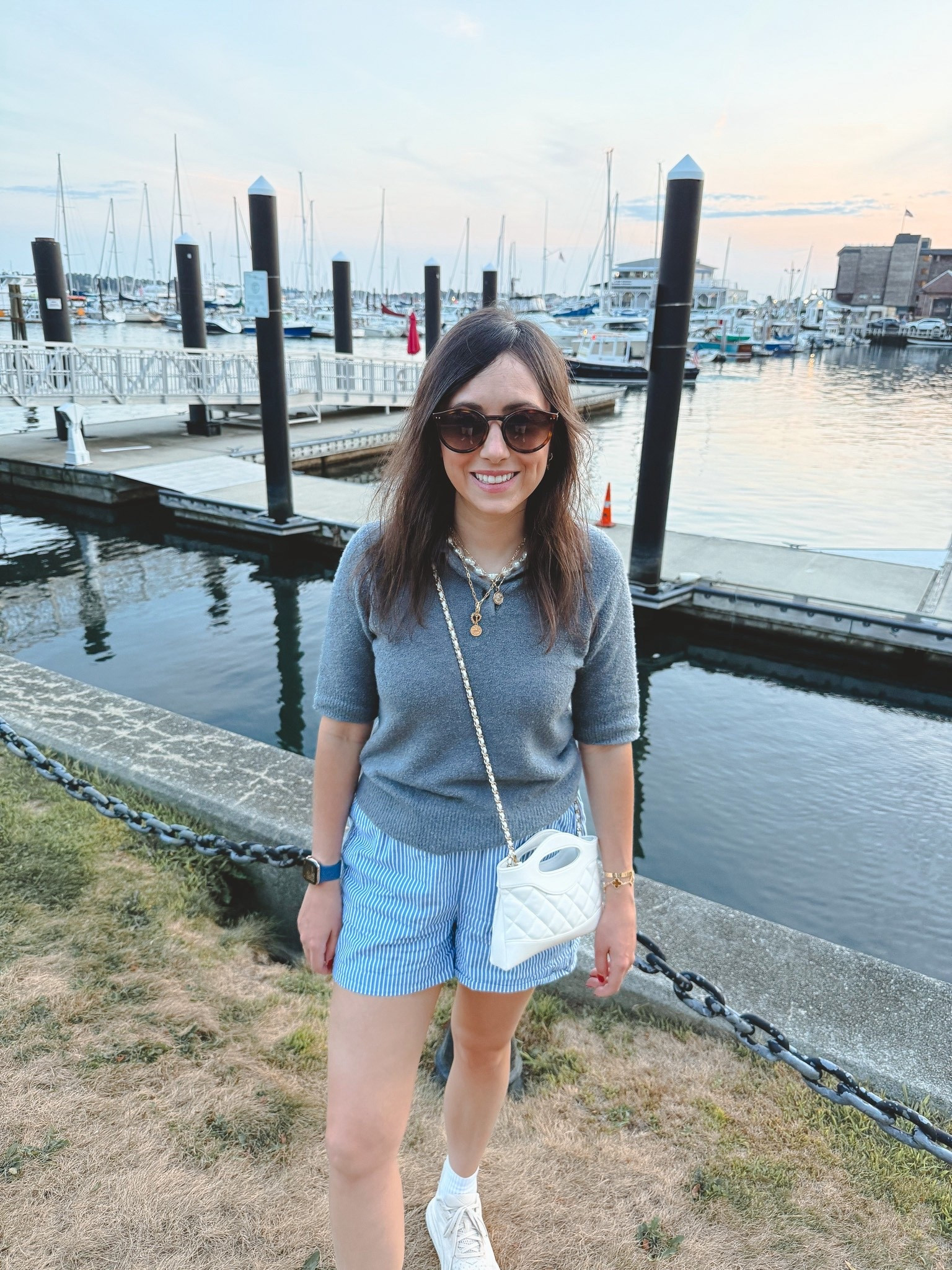 Stripe linen shorts with cashmere polo sweater


#LTKFindsUnder100 #LTKSeasonal #LTKootd