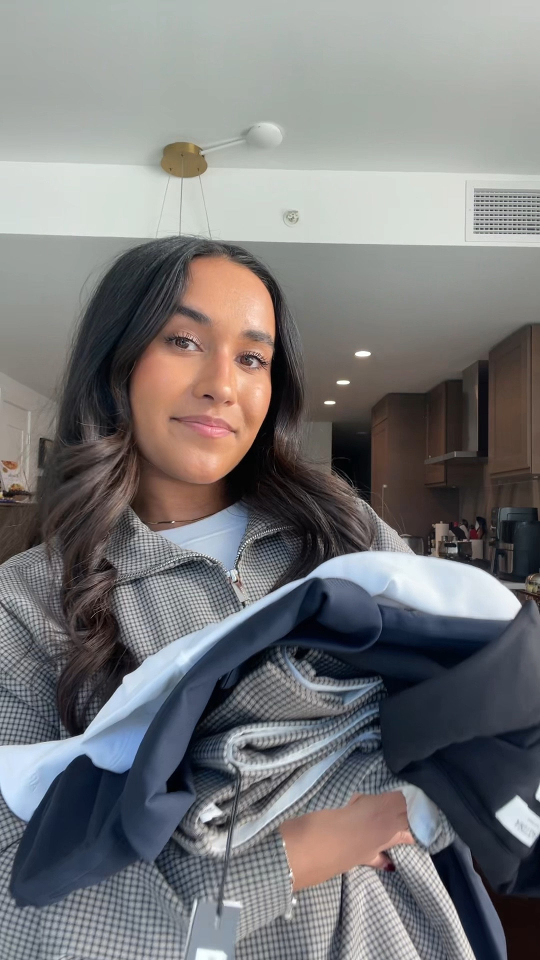 Size M in the tops, Size 6 & 8 in the skorts! 🤍 

#aritzia #aritziahaul #aritziaminiskirts #aritziaskorts #matchingset #patternskort #polotee #poloshirt #tshirt 

#LTKootd #LTKunboxing #LTKhaul