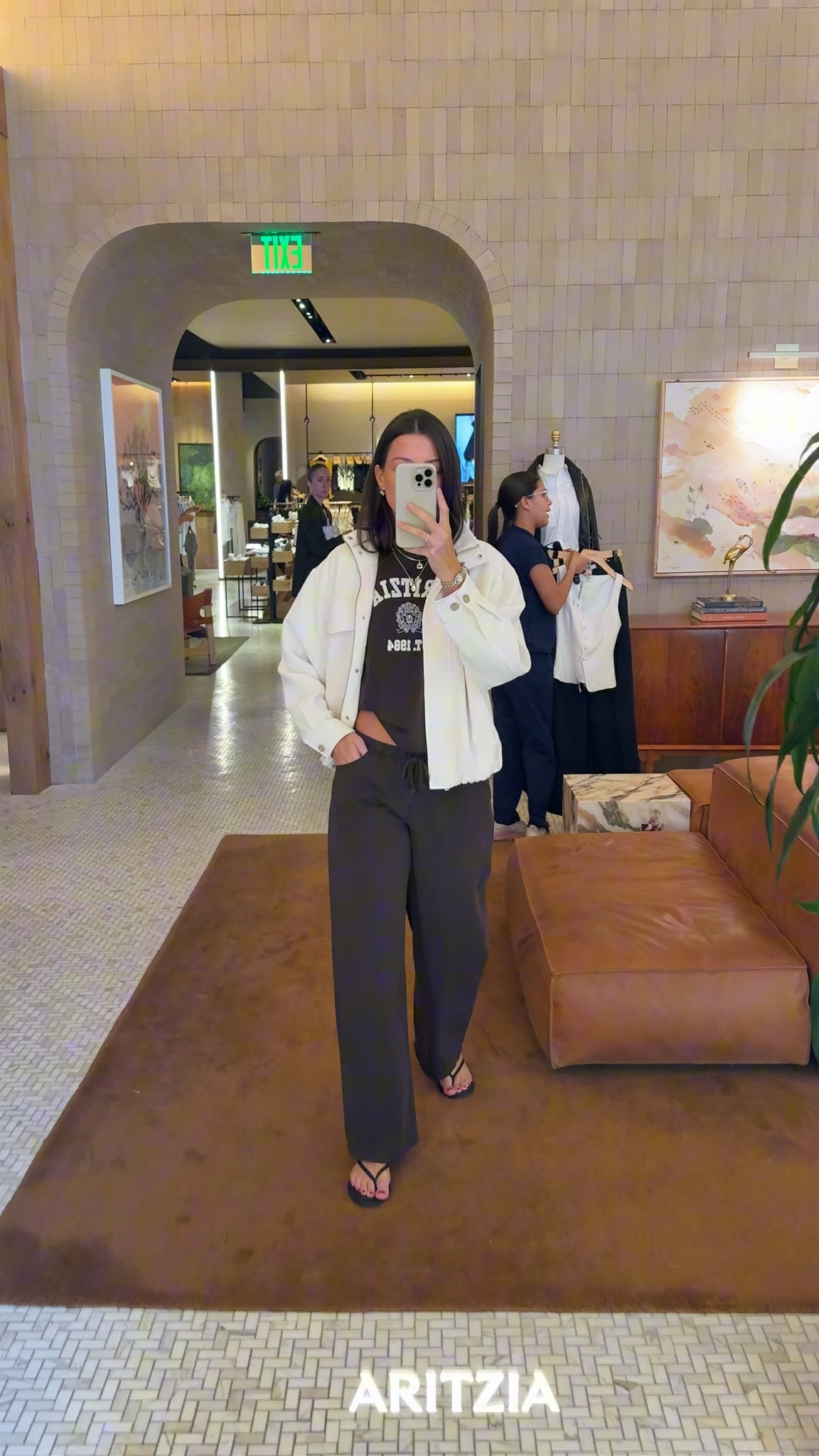 Went into store today to try on some new things for fall! I am 5’7” and wear a size small/2/25 at aritzia!
