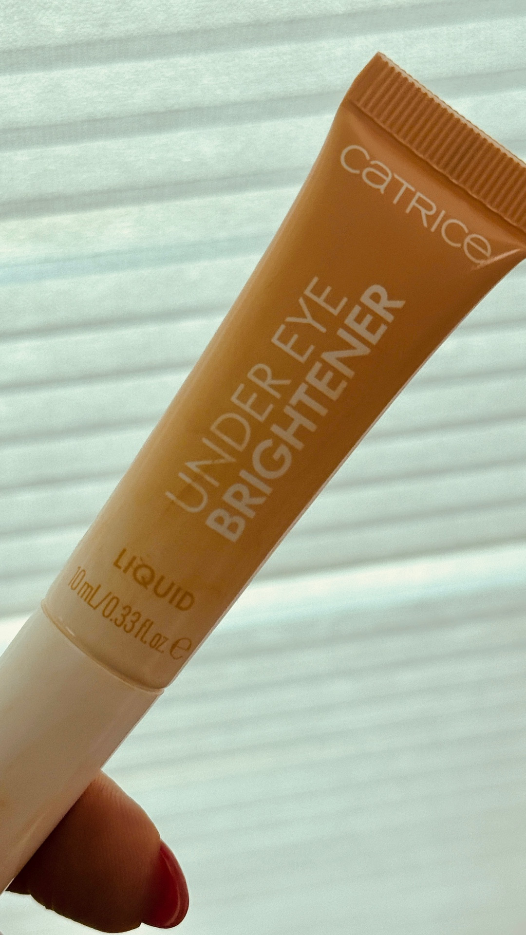 #ad #catricepartner

If you struggle with dark under eye circles or even a dry eye area, you NEED an eye brightener!!!! Like it’s a NEED!!

This tinted under eye brightener from @catrice.cosmetics is legitttt!!!

#LTKOver40 #LTKBeauty #LTKU