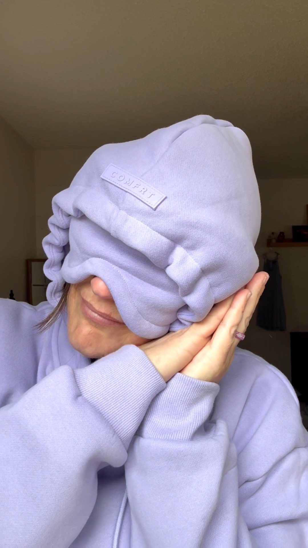 Travel Hoodie with Built-In Eye Mask ✈️ Honest Review

Okay I promised a real review so here it is.

The hood actually turns into an eye mask (genius), the fabric is SO soft like a blanket, and the pockets?? There are multiple—including a hidden one which I didn’t expect but now I’m obsessed.

It’s one of those things you don’t need… until you try it and realize you’ve been traveling wrong this whole time 😂

Only con for me is that the hood is a bit heavy.

5'4", 180lbs, wearing a M.

I linked it if you want to check it out 🤍

#LTKTravel #LTKSaleAlert #LTKootd