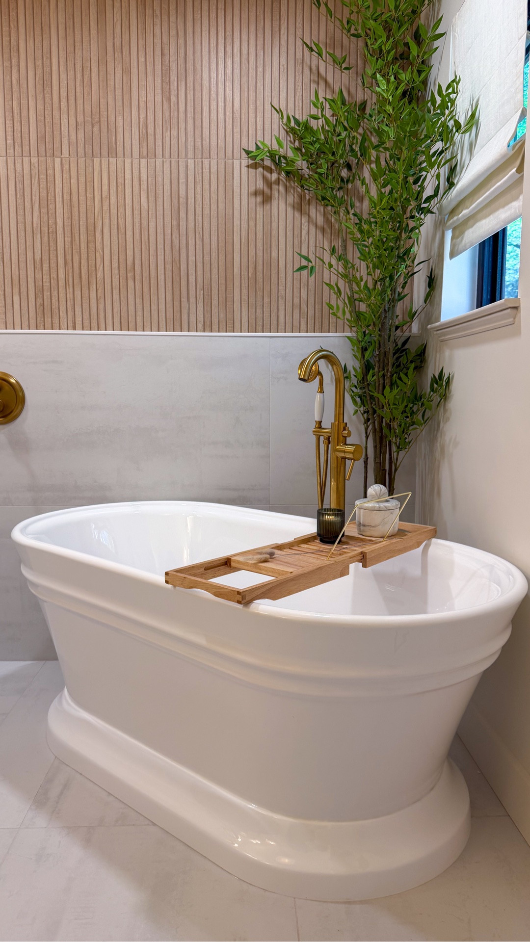 The deals are everywhere in this bathroom. ✨ From fixtures and hardware to the finishing touches, so many of our favorite finds are currently on sale. If you’ve had your eye on this space, now’s the perfect time to shop the look.

#LTKHome #LTKSaleAlert