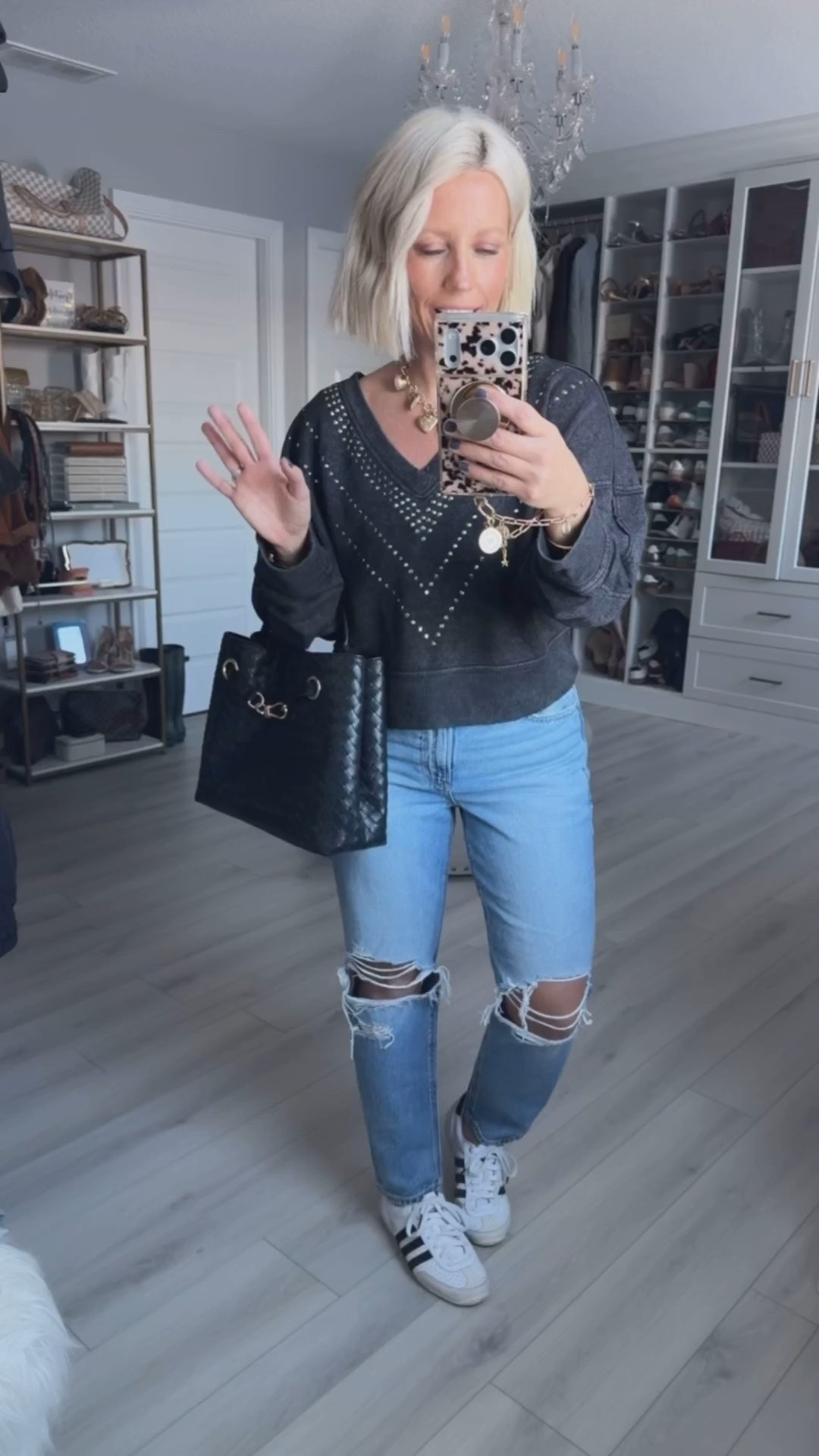 One of my favorite tops is now on clearance!!! Wearing size small!!!

#LTKootd #LTKFindsUnder50 #LTKSaleAlert