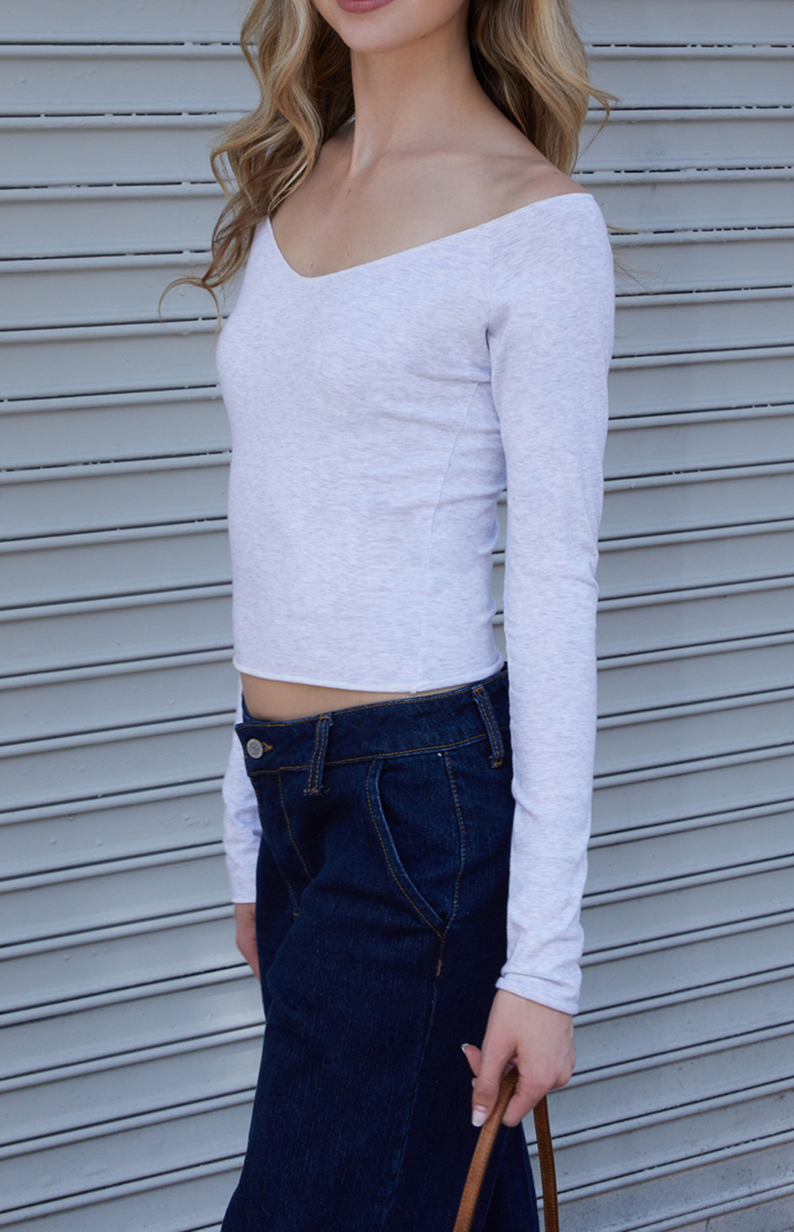 John Galt Silver Mayson V-Neck Off-The-Shoulder Long Sleeve Top | PacSun