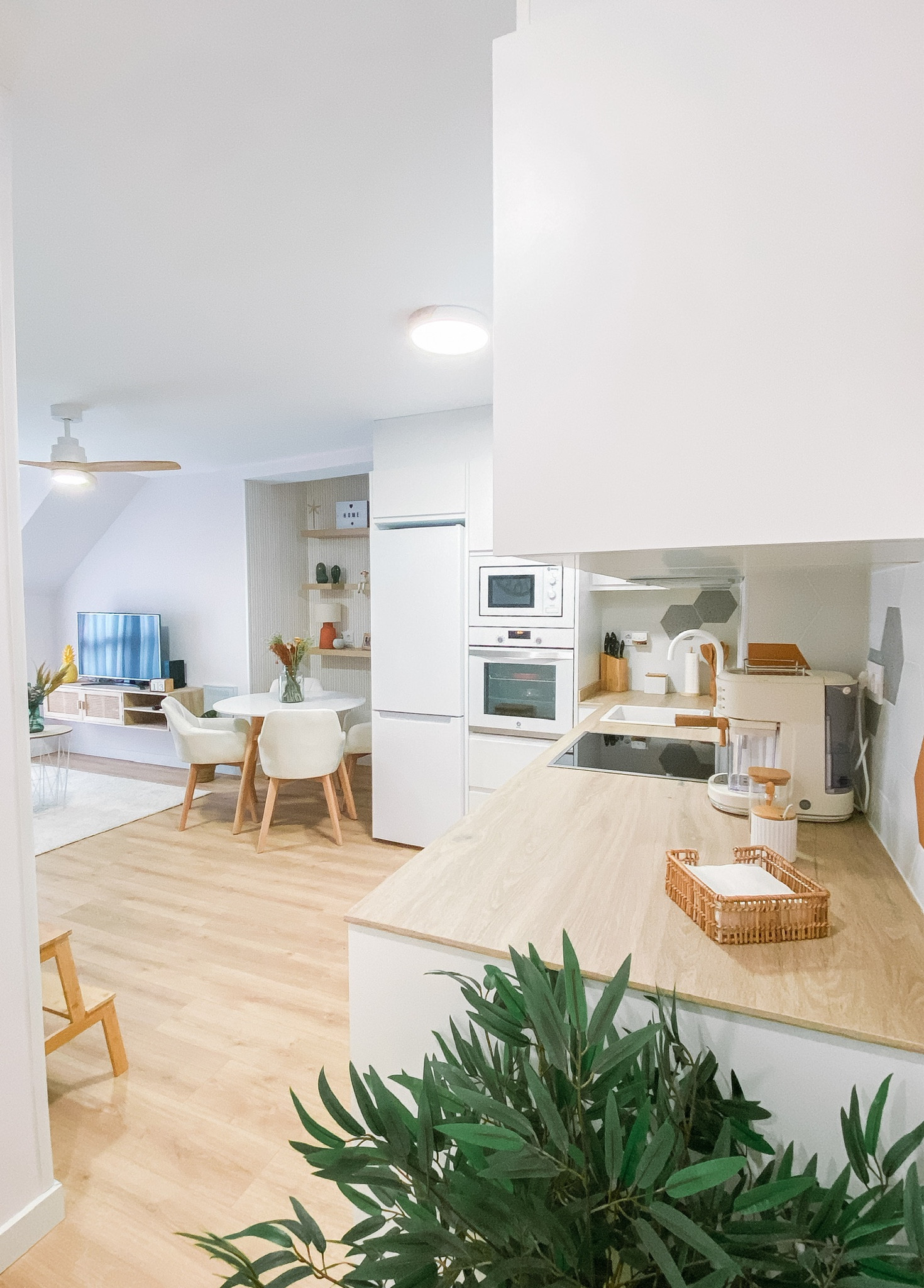 Cocina, salón y comedor del #ProyectoRFMS 🤩

#LTKhome #LTKeurope