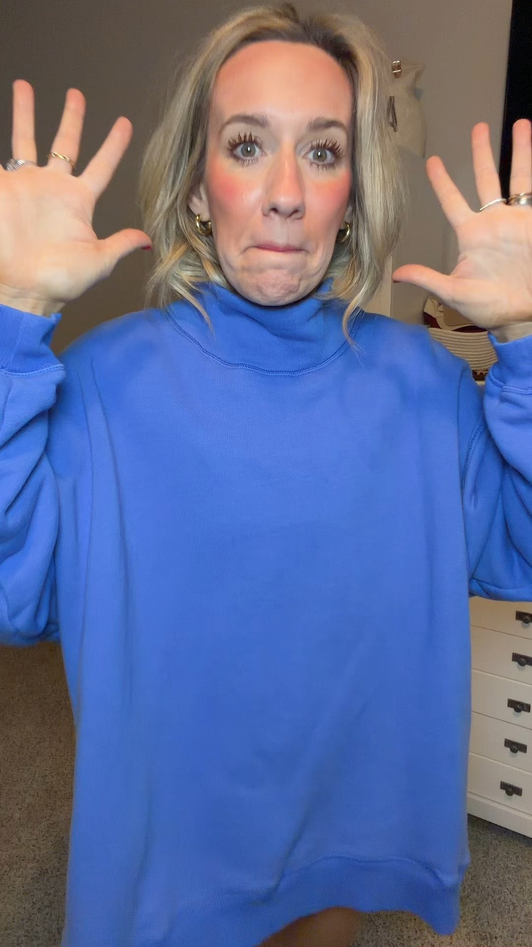 They say mock necks are in style… but which one do you need?? My reviews of the 4 tops brands in under 90 seconds! Let’s go!! 

The free people option is sold out in this blue so I liked the navy as the exact match so you know the style! 

Happy shopping! 🤩

#LTKstorytime #LTKootd #LTKgrwm