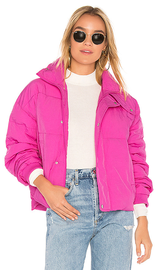 Free People Slouchy Cropped Puffer Coat in Pink. - size L (also in M) | Revolve Clothing