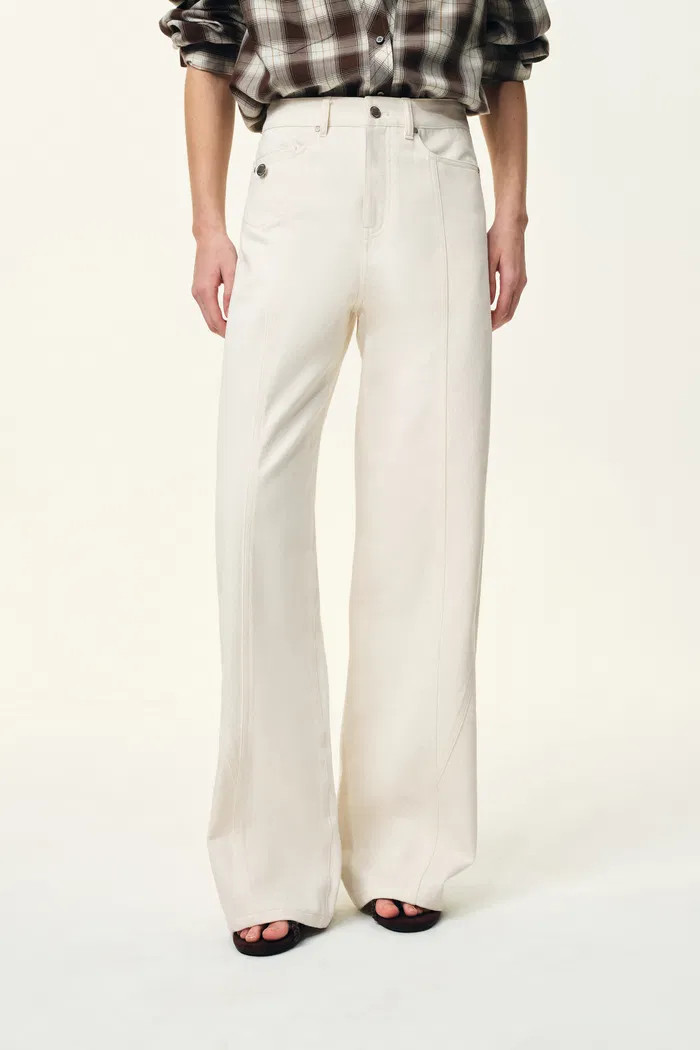 Polly Front Seams White Barrel Leg Jeans in Cotton Denim | Fabrique