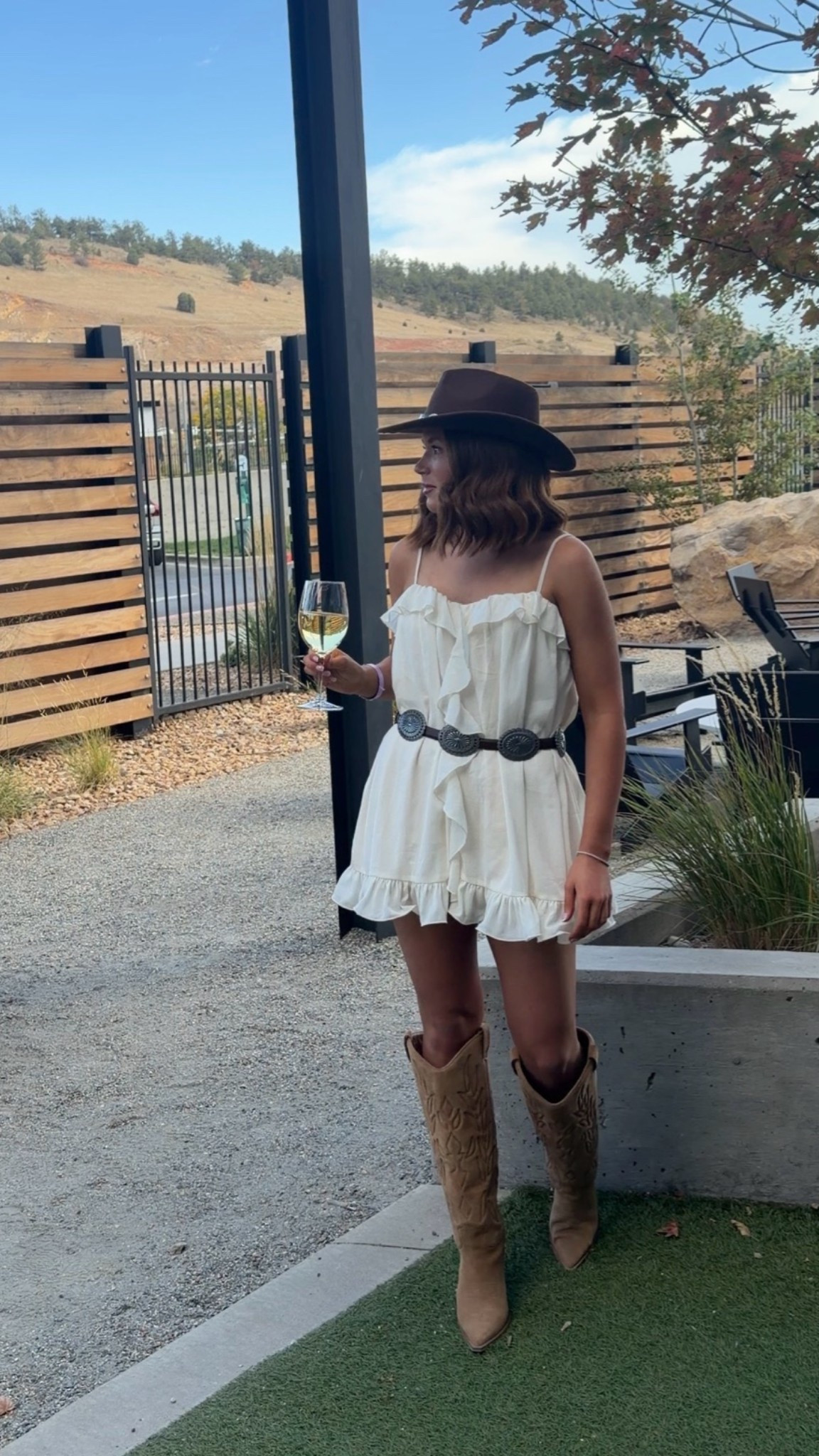 Wearing a small in my dress!! Boots are sold out (🥲) but linked similar!