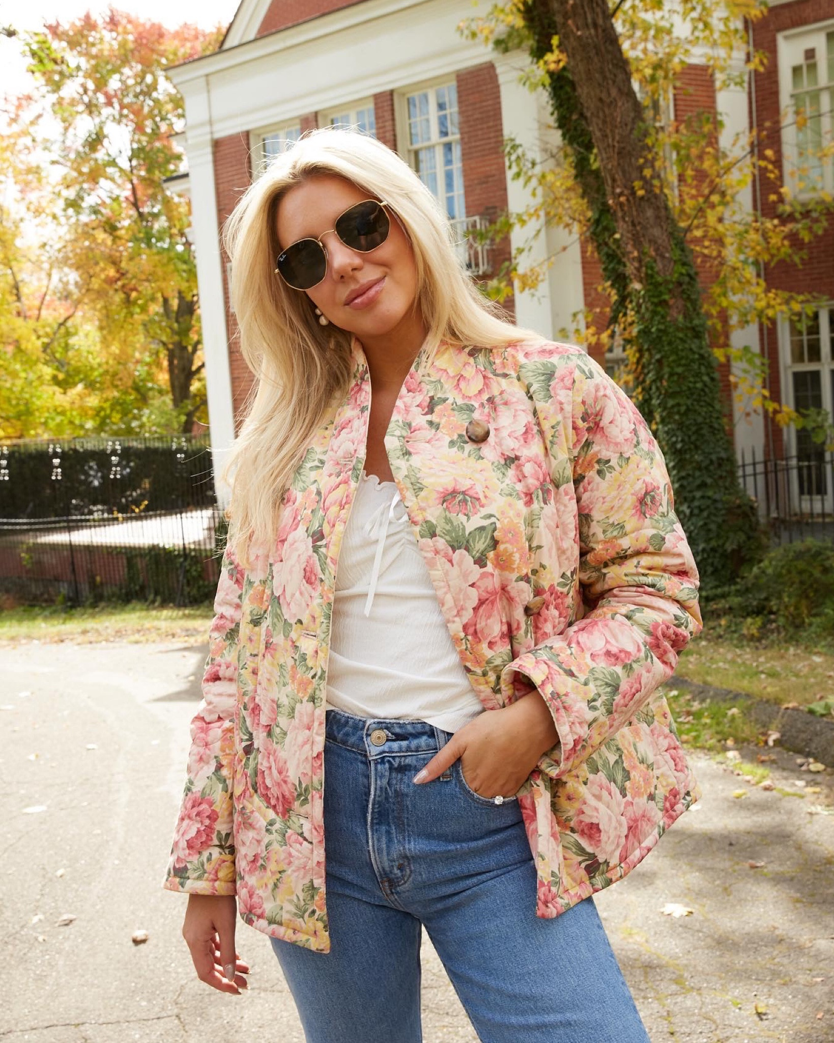 I could wear this quilt jacket everyday! So cute and comfortable 🎀 it’s from Sézane! 

#LTKSeasonal #LTKHoliday #LTKGiftGuide