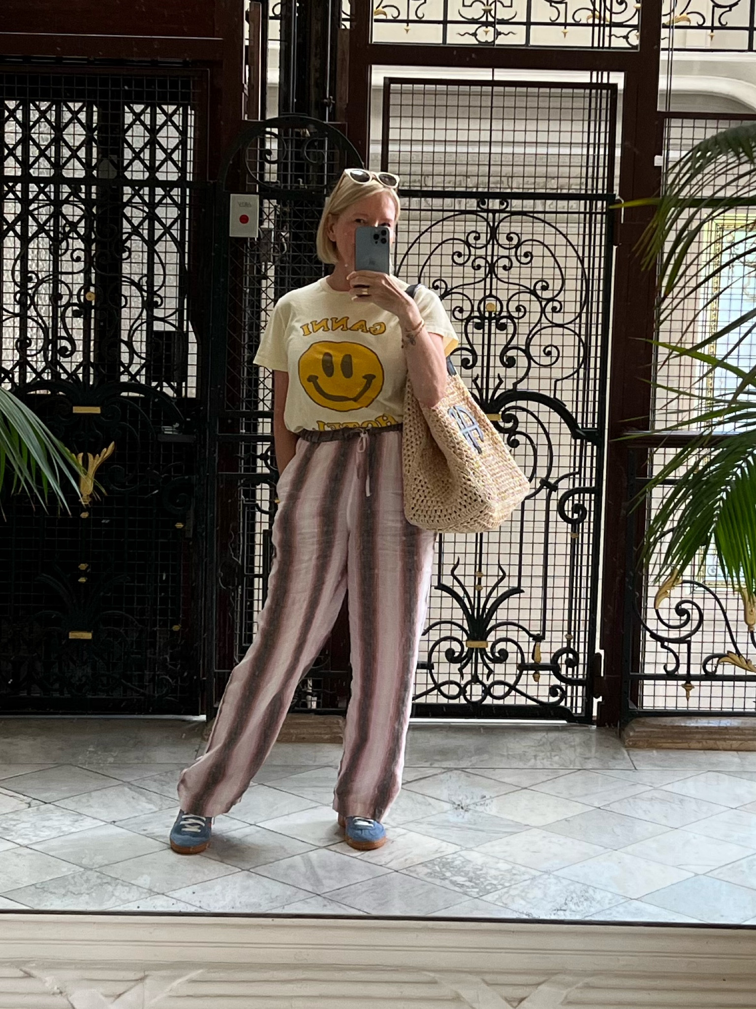 Travel ready for Paris ✈️

Bought these pants in London and absolutely love them.  I am a standard Aus 10 and wearing a size small in pants and a size small in tshirt.