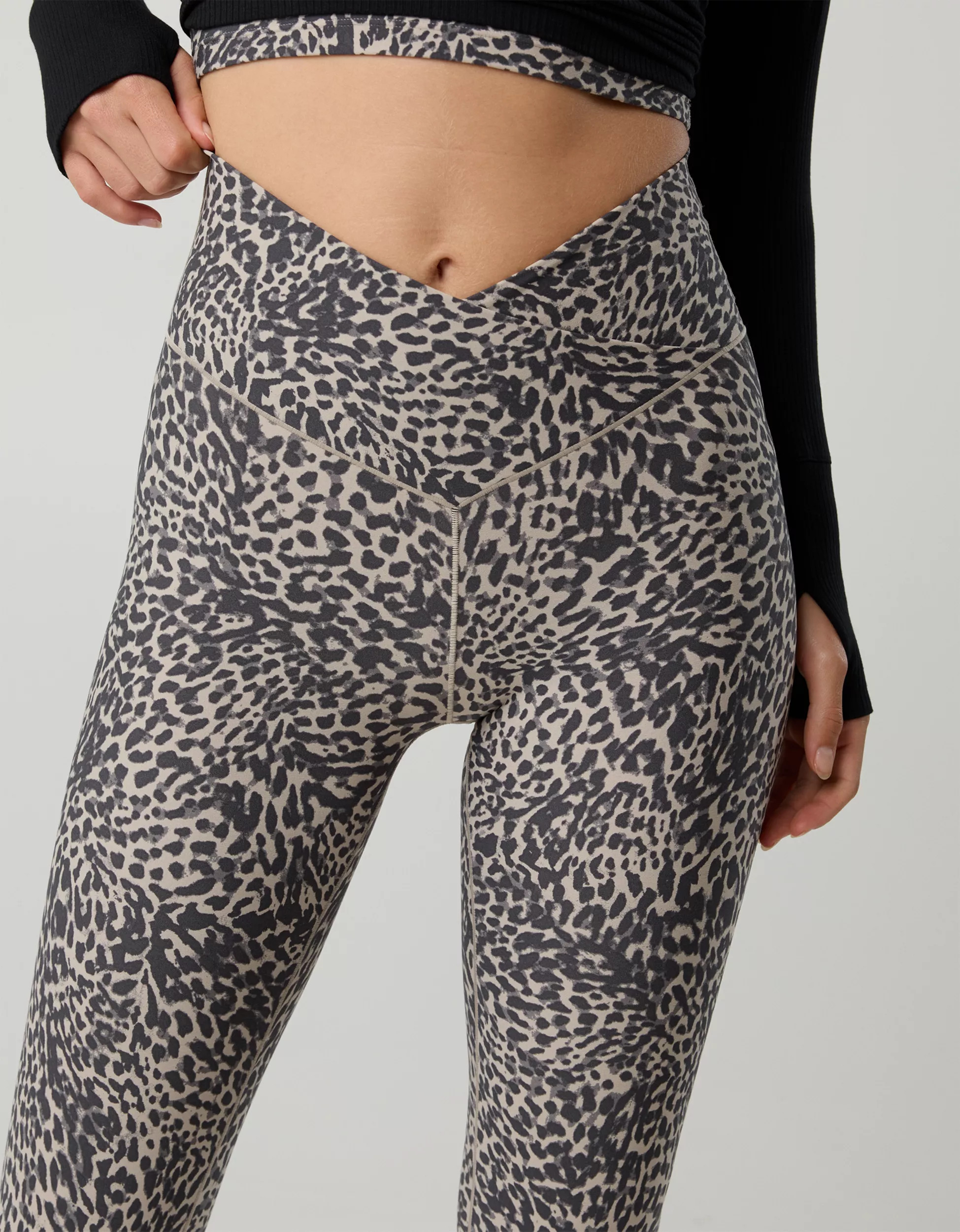OFFLINE By Aerie Real Me High Waisted Crossover Legging | Aerie