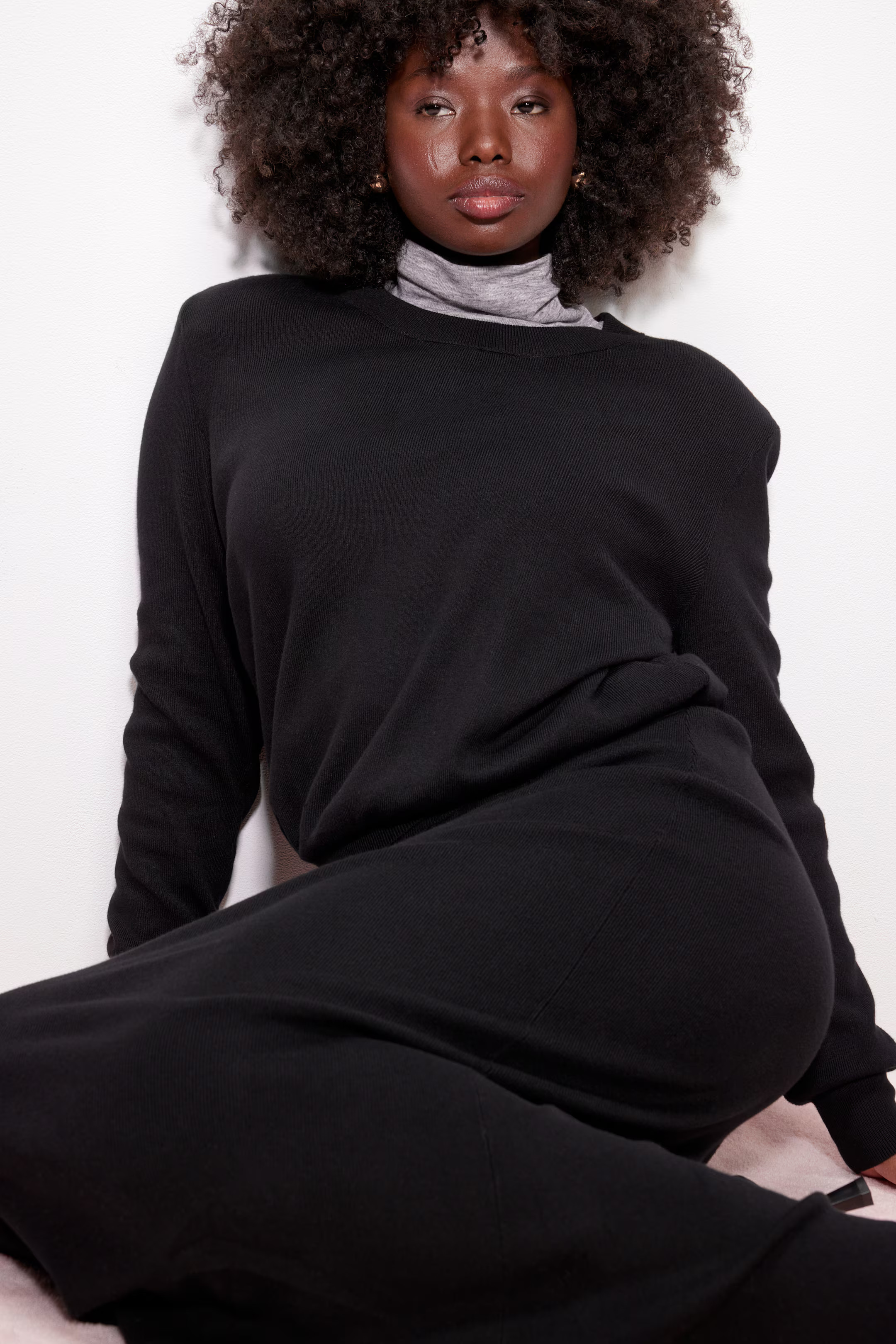 Shoulder-pad Sweater - Black - Ladies | H&M US | H&M (US + CA)