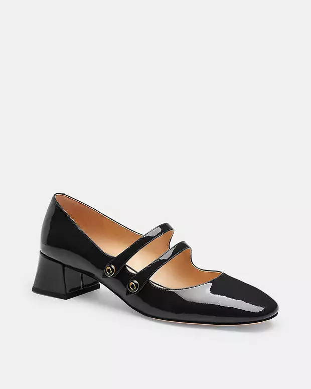 Angelina Mary Jane | Coach (US)