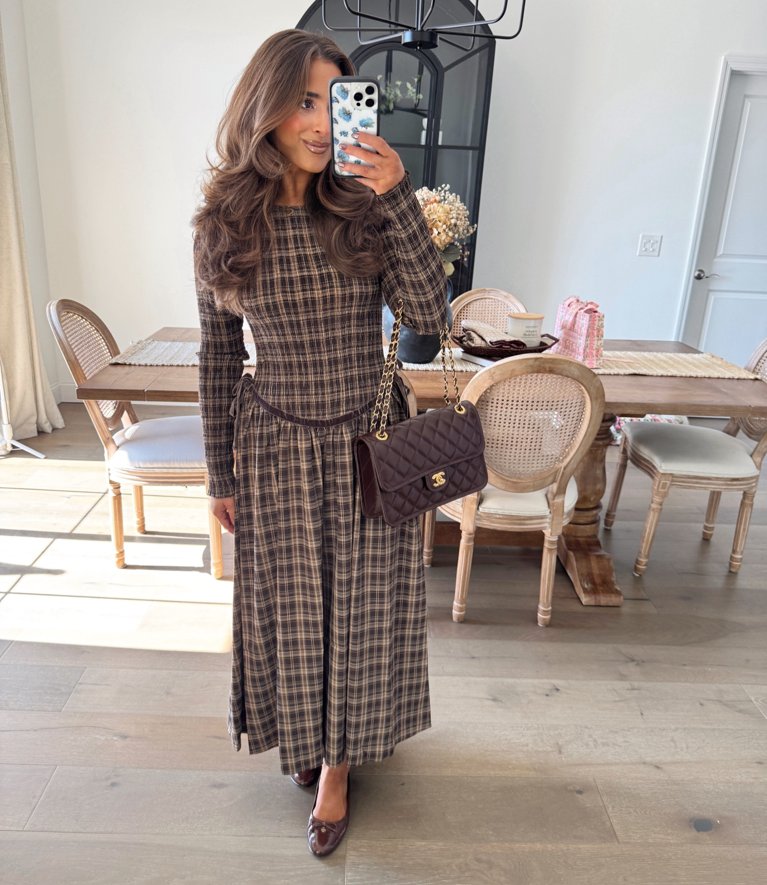 Falling for timeless checks — cozy charm meets autumn elegance 🍂🤎

#LTKHalloween #LTKSeasonal #LTKStyleTip