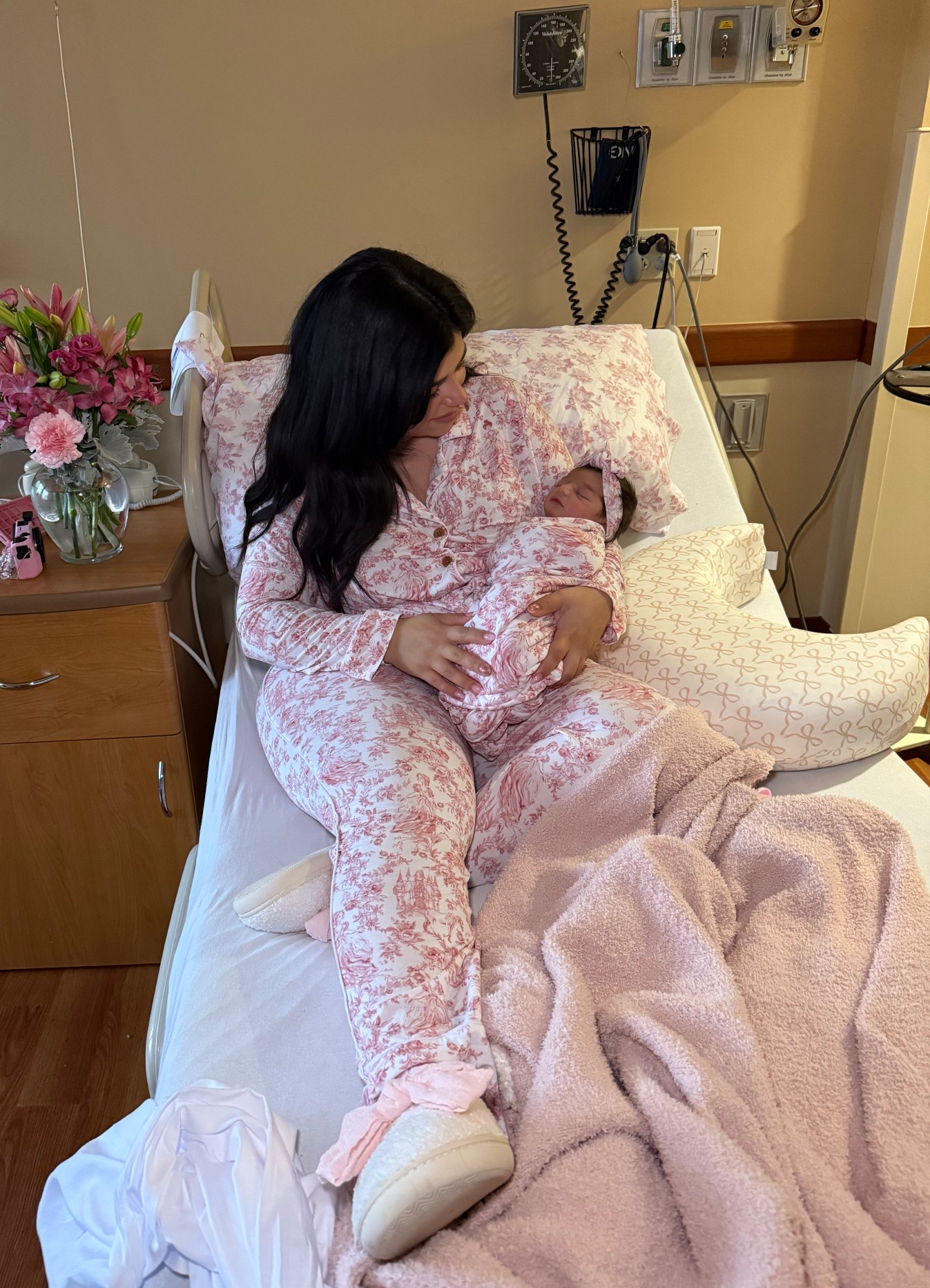 the cutest mommy and me pj sets 🎀

#LTKBaby #LTKBump #LTKmomlife