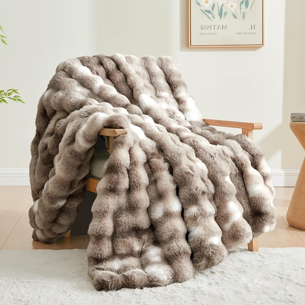 BEDELITE Faux Fur Throw Blanket for Couch, Decorative Tie-Dye Taupe Plush Bubble Blanket - Super ... | Amazon (US)