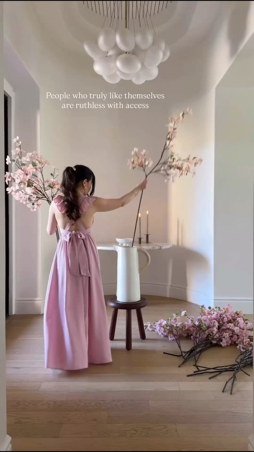 Floral recipe:  3 dogwood, 15 Alice lance cherry blossoms, 8 Amazon cherry blossoms Code JILL15 for 15% off at Alice Lane 

#LTKmomlife #LTKHome #LTKdayinmylife