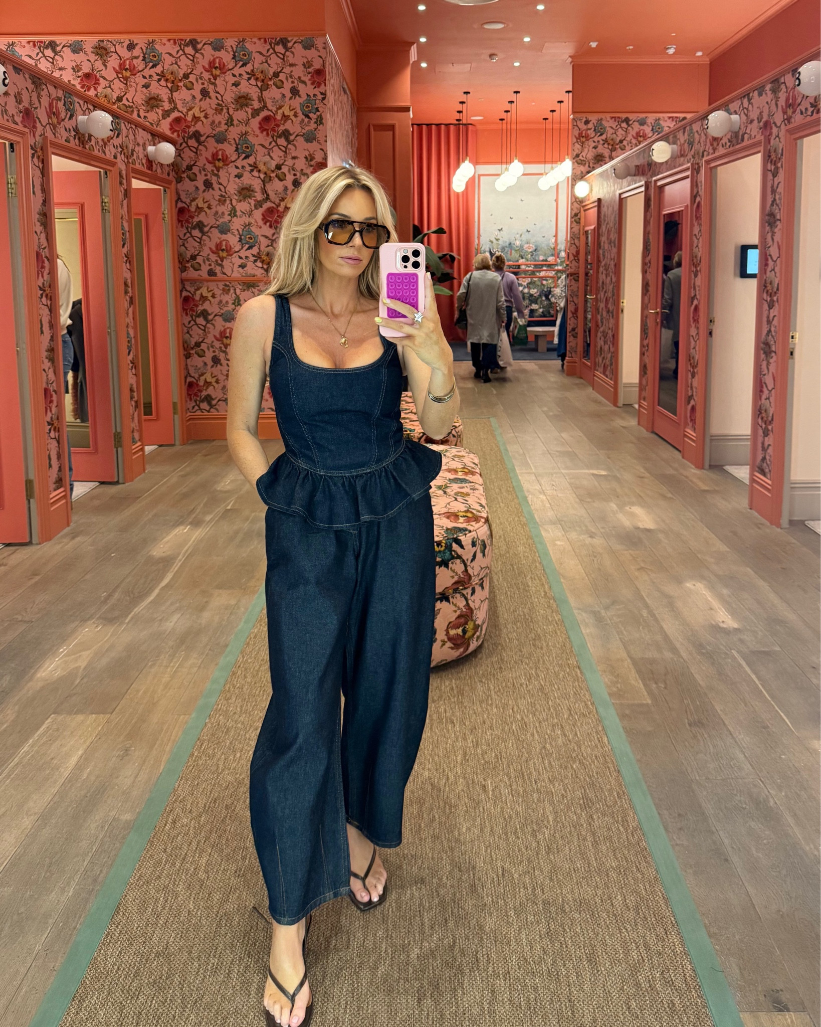 River Island - new in!! ✨ i am obsessed…
Glasses as tiktok shop il link them over on there kerislouisefitness

#LTKuk #LTKspring #LTKFashionMonth