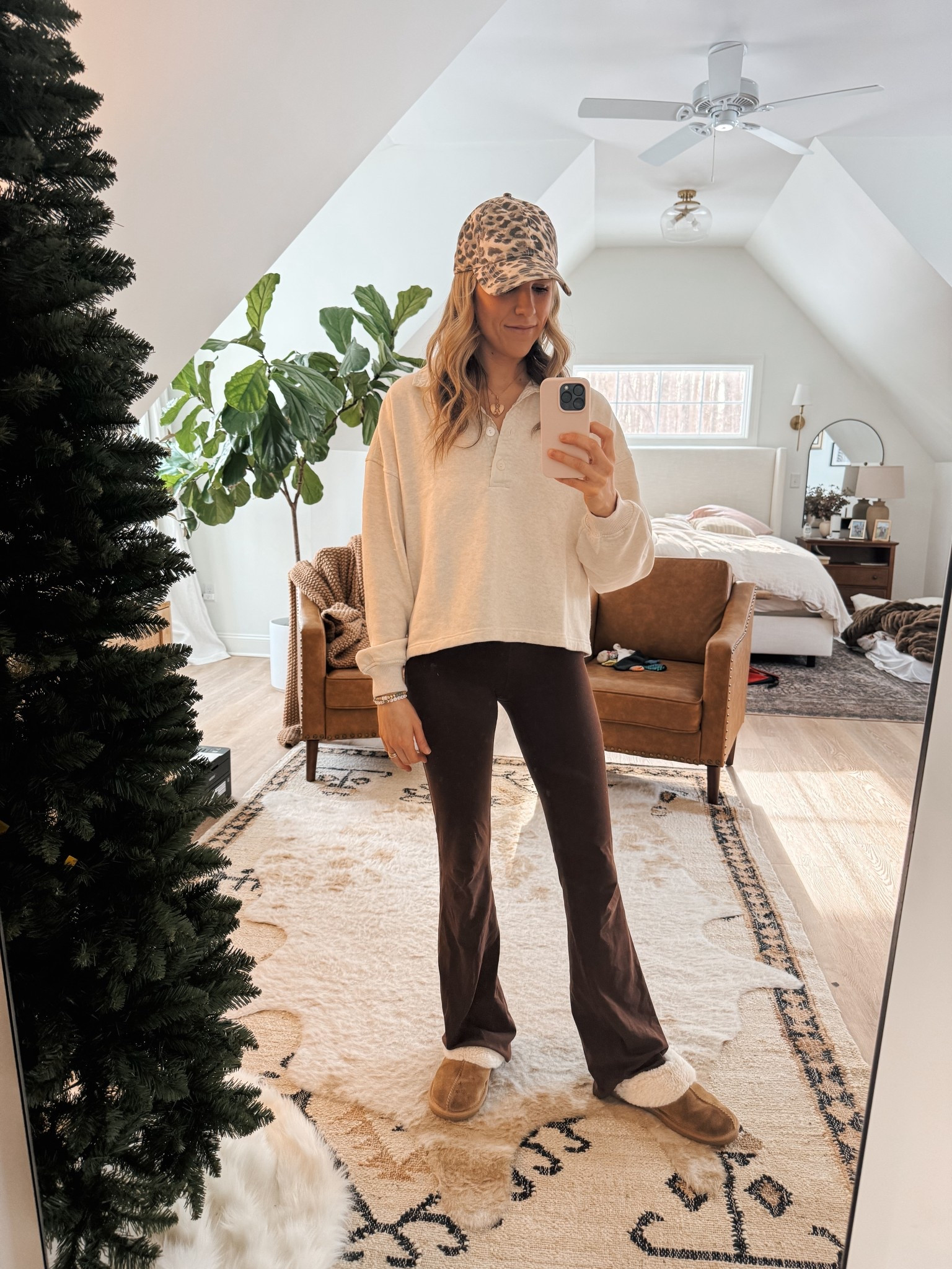 Love this top, have it in 2 colors! & these are the flare leggings and slippers I wear almost every day👌🏻 

#LTKootd #LTKmomlife #LTKgrwm