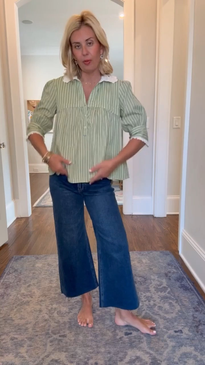 Cutie babydoll swing top paired with these fabulous jeans. 
Top - small 
Jeans - 26P
Shoes - 8

#LTKdayinmylife #LTKootd #LTKmomlife