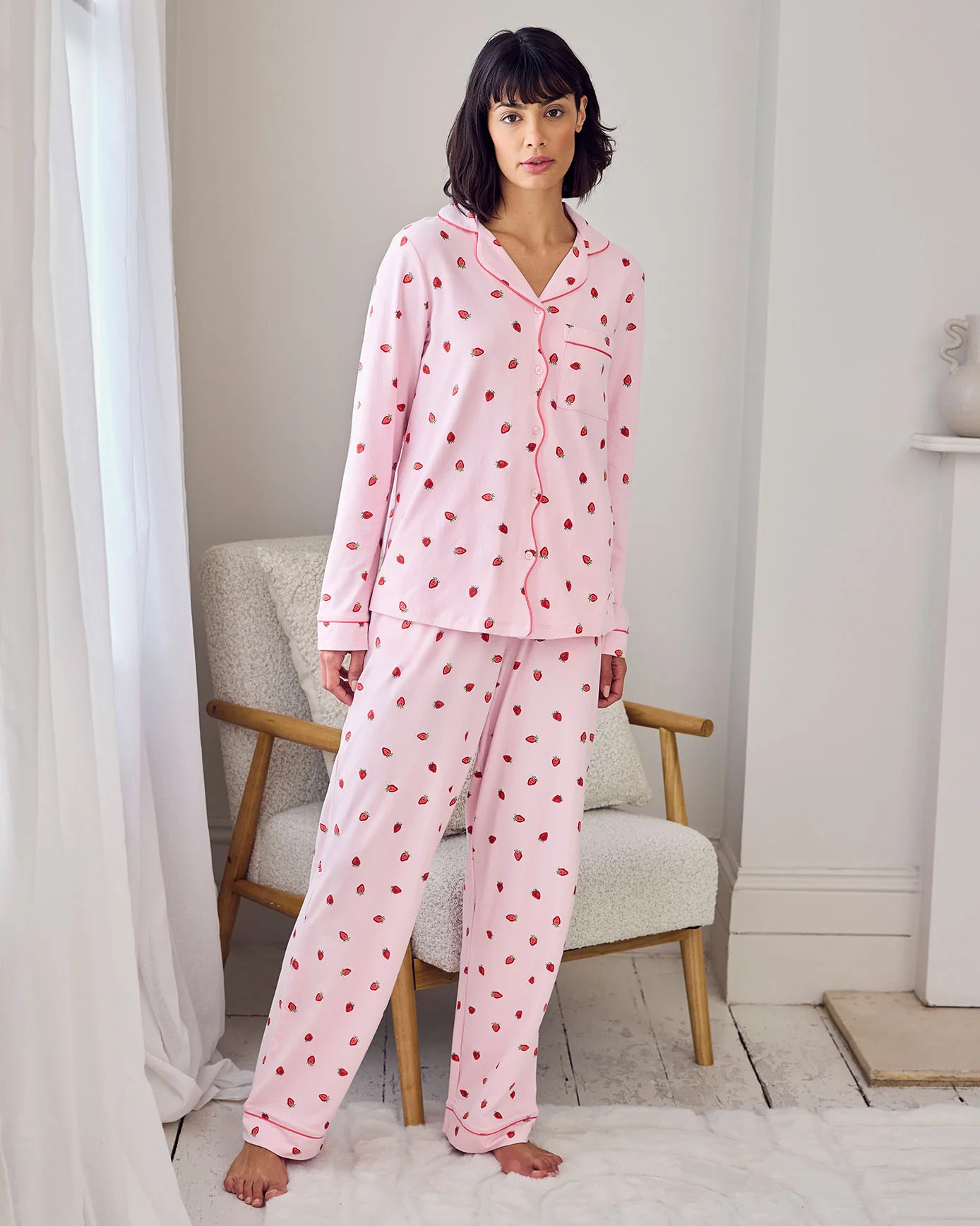 Organic Cotton Strawberry Print Scallop Edge Long Pyjama Set | Chelsea Peers NYC