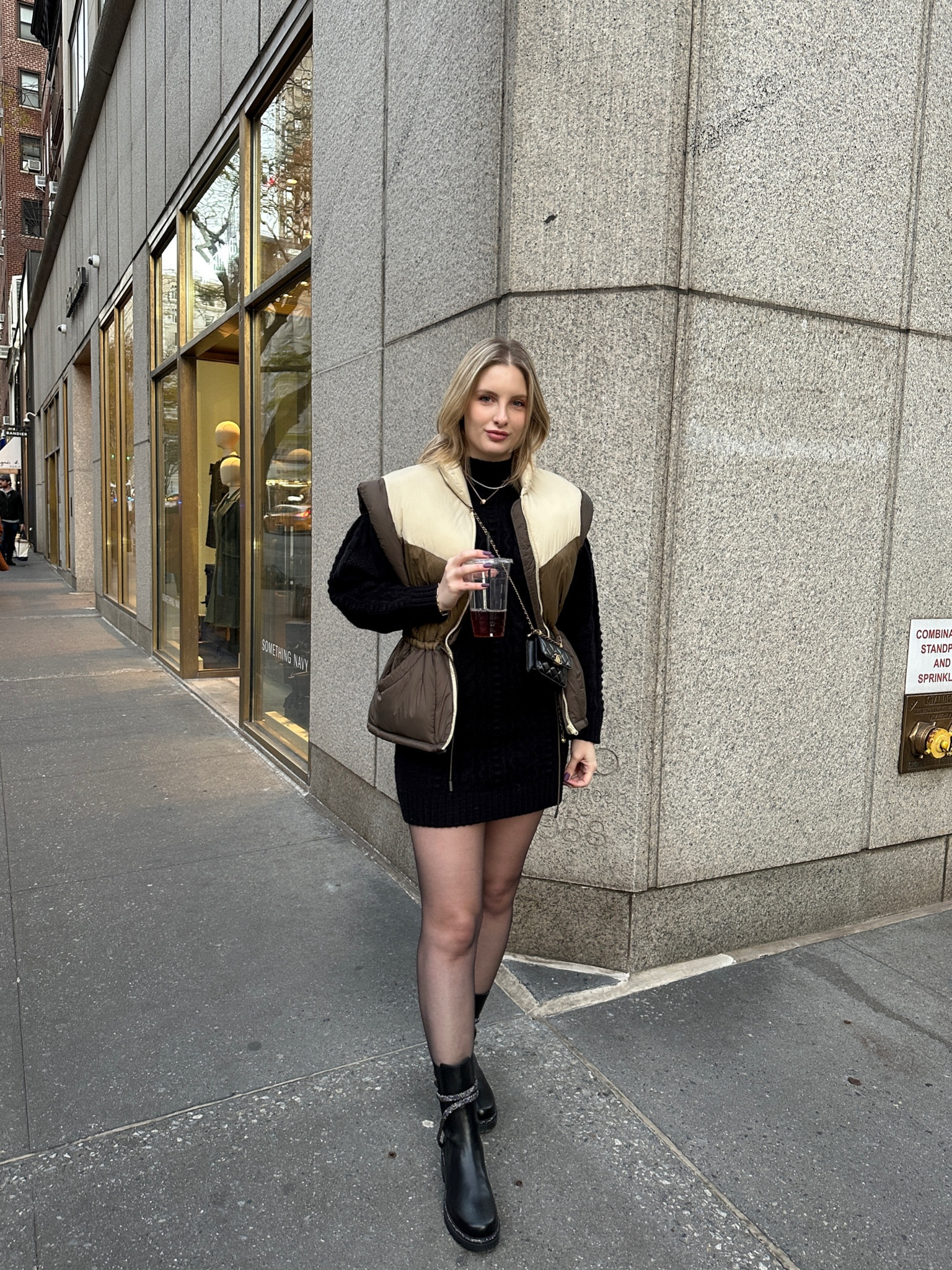 Casual Holiday outfit

#LTKGiftGuide #LTKCyberweek
